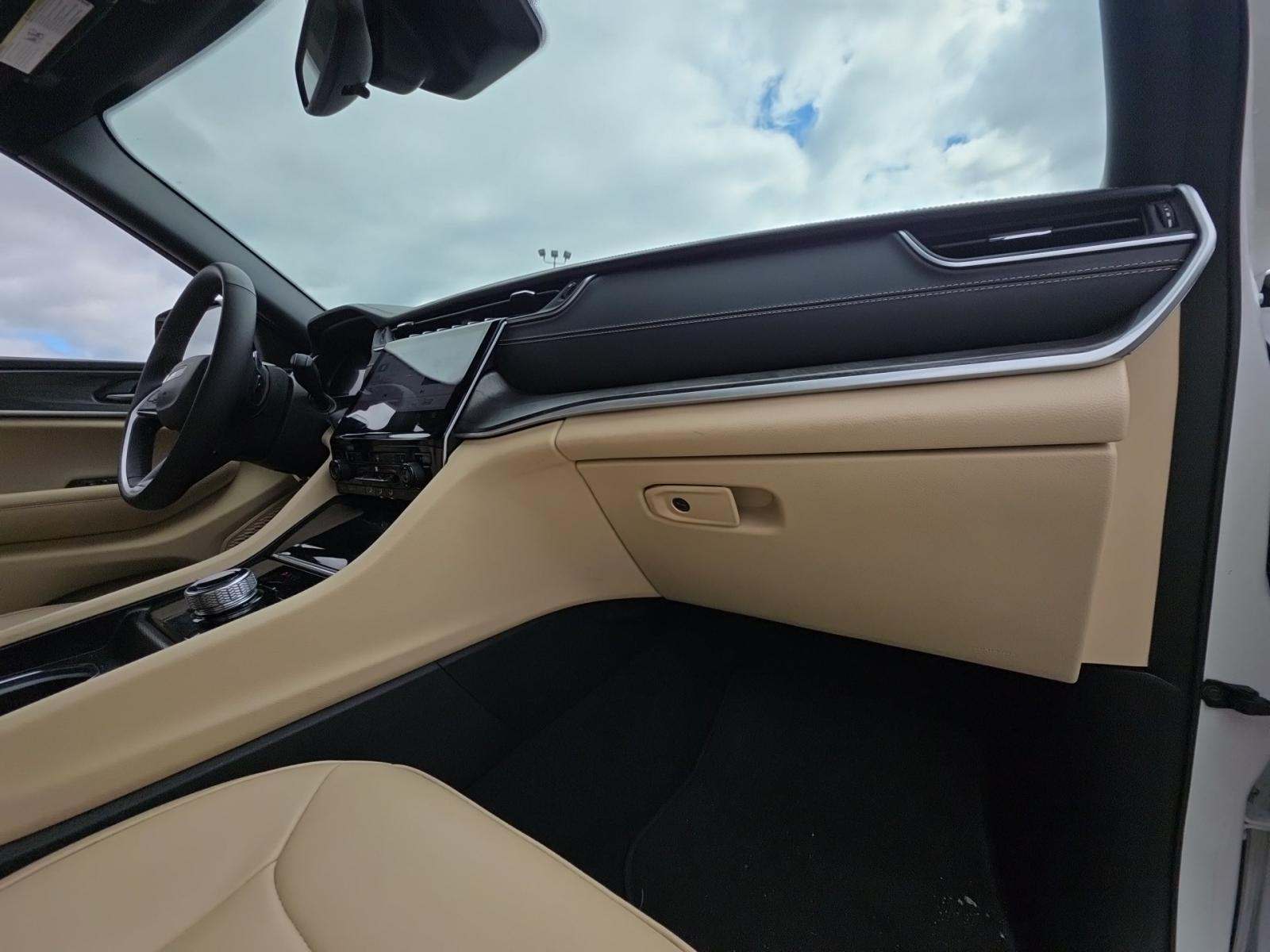 2024 Jeep Grand Cherokee Limited AWD