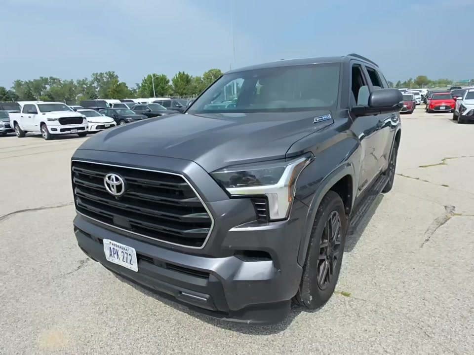 2025 Toyota Sequoia SR5