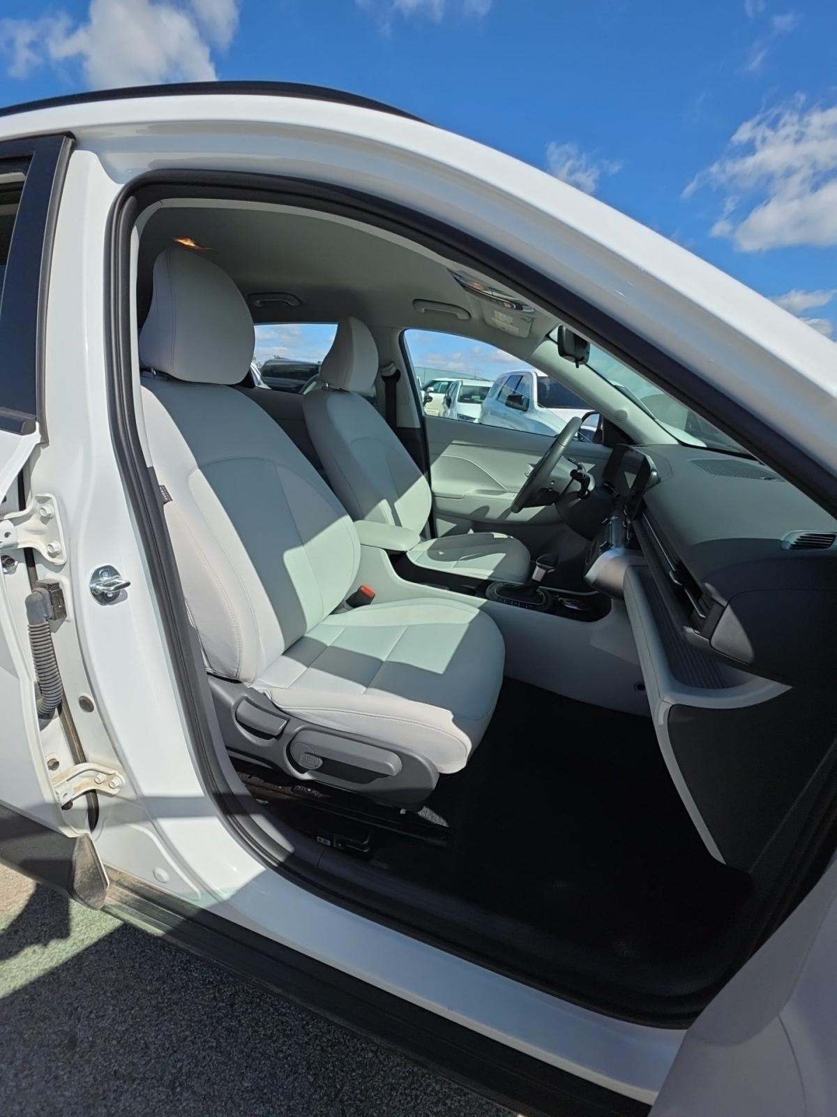 2025 Hyundai Kona SEL AWD