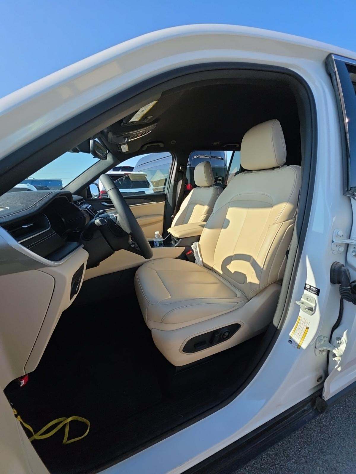 2024 Jeep Grand Cherokee Limited AWD