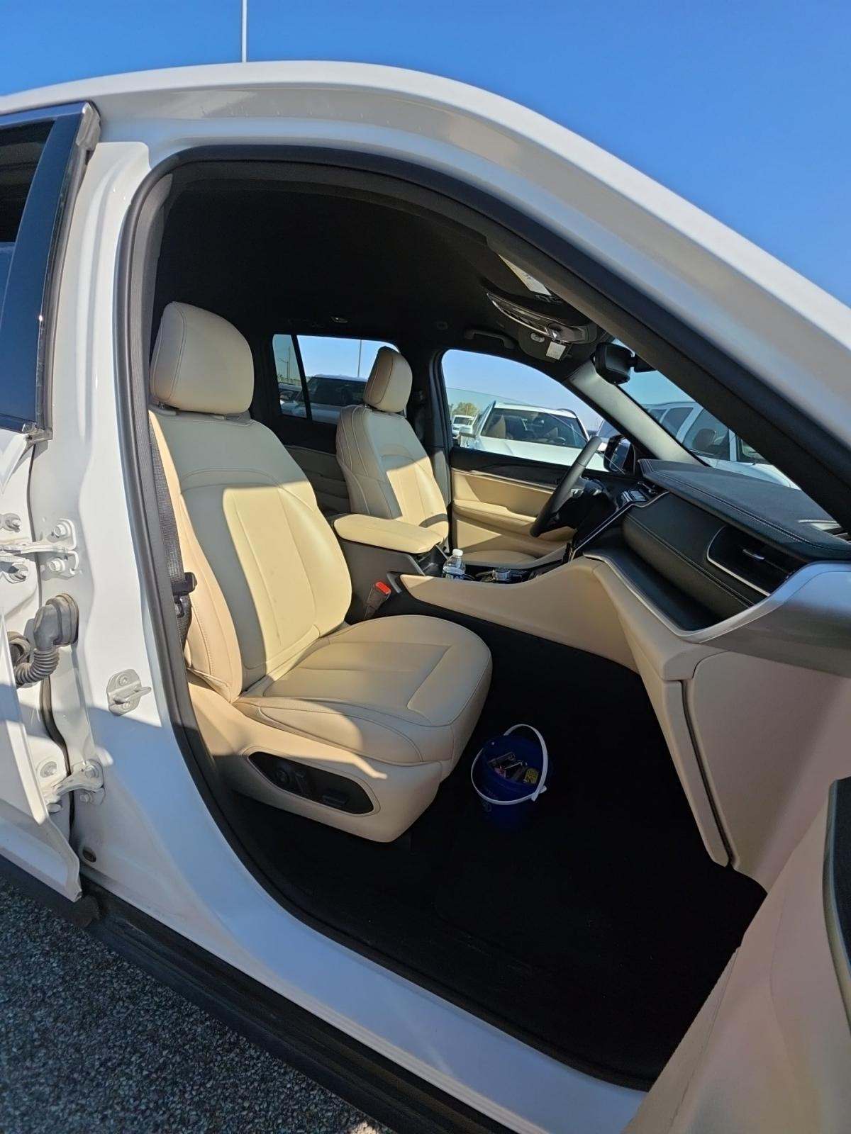 2024 Jeep Grand Cherokee Limited AWD