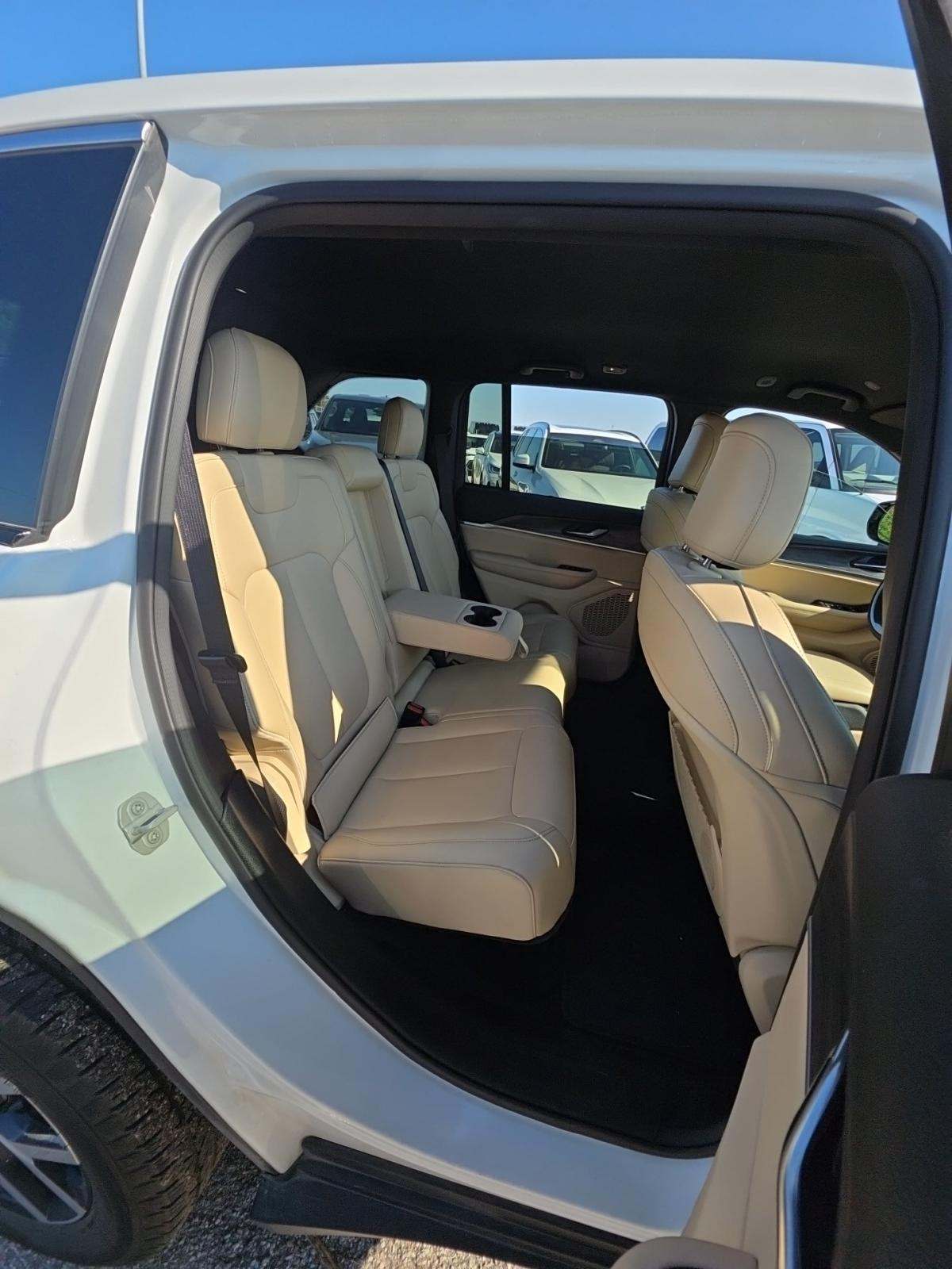 2024 Jeep Grand Cherokee Limited AWD