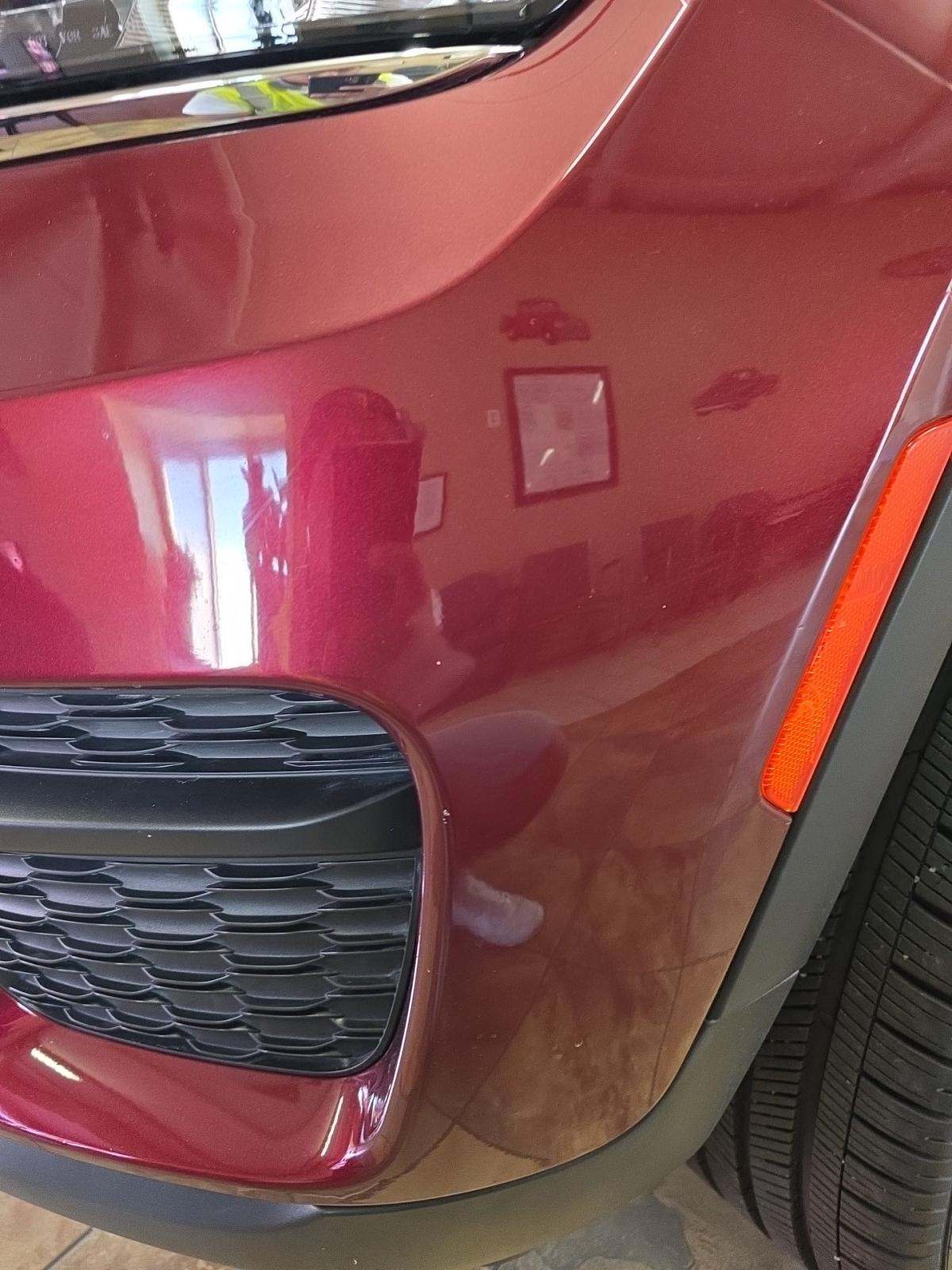 2023 Jeep Grand Cherokee Laredo AWD