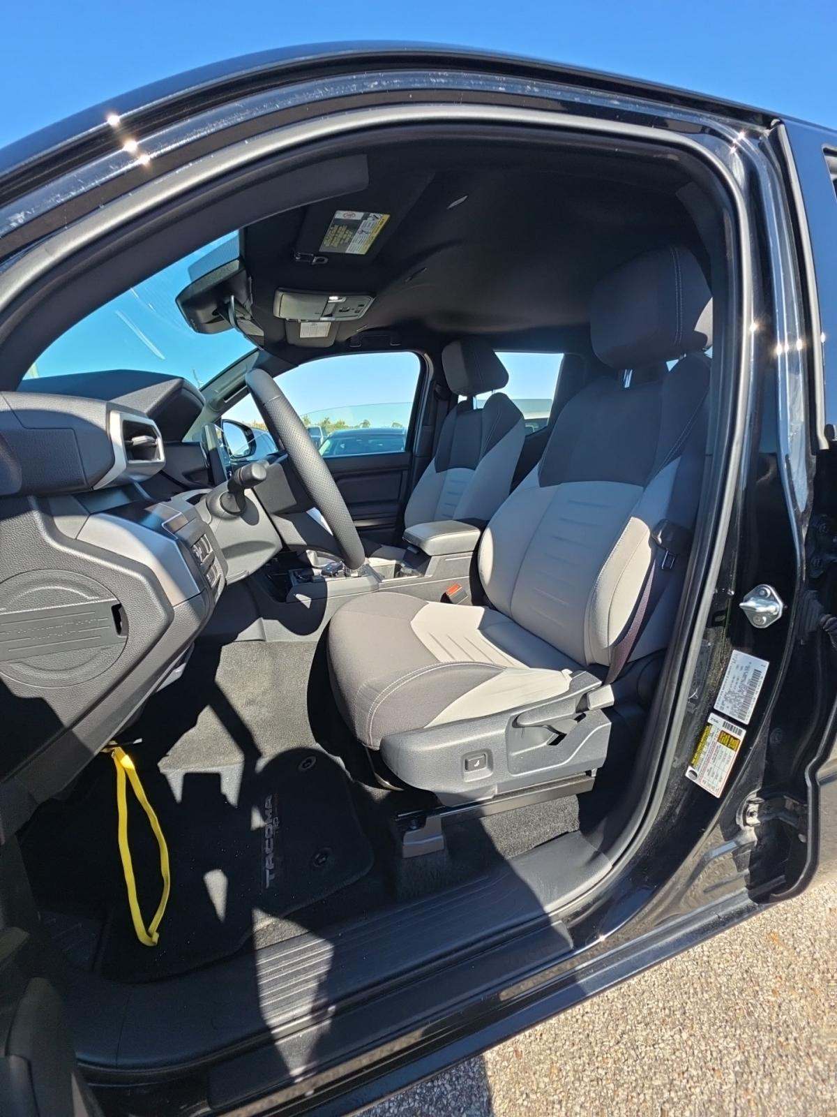 2025 Toyota Tacoma TRD Off-Road AWD