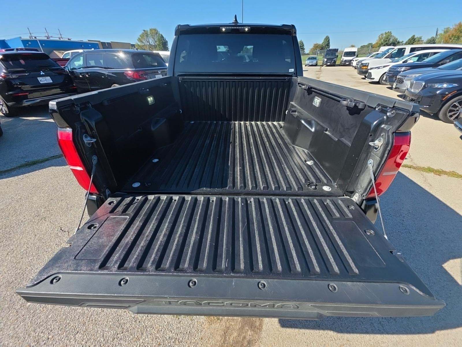 2025 Toyota Tacoma TRD Off-Road AWD