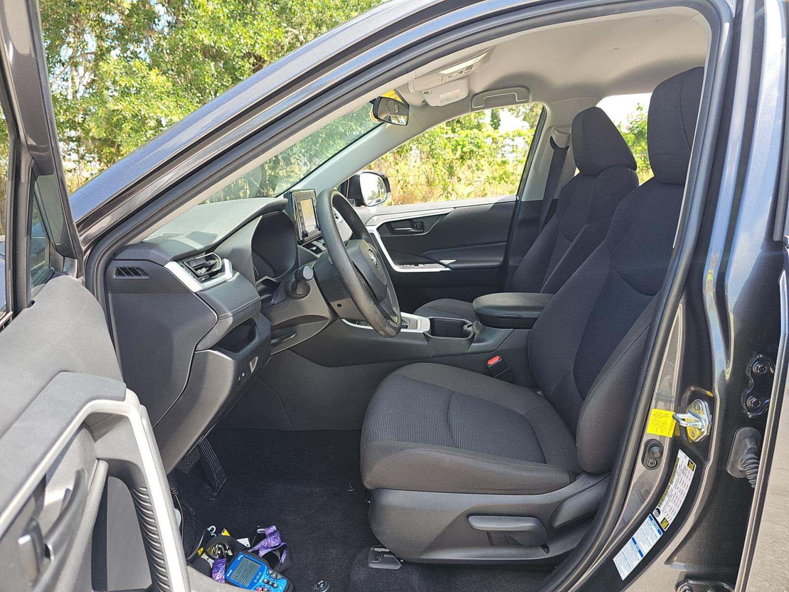 TOYOTA RAV4 - 2