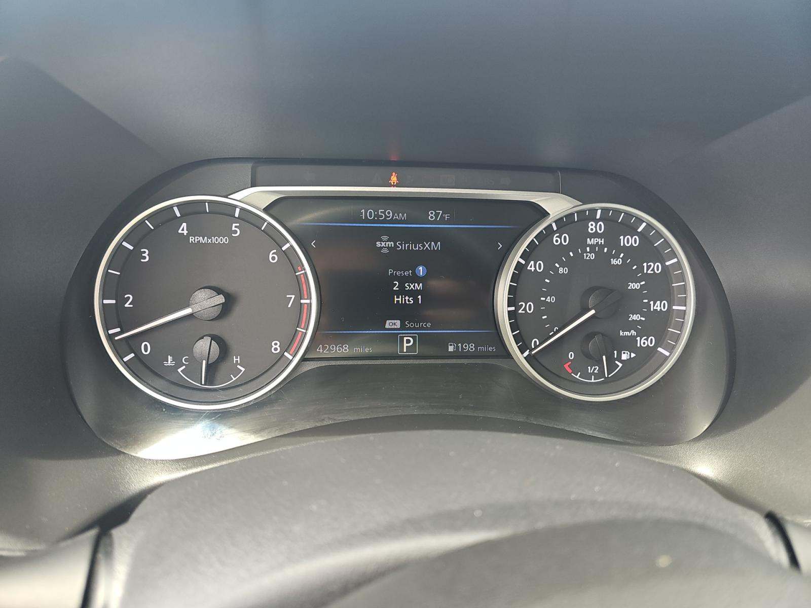 NISSAN SENTRA - 9