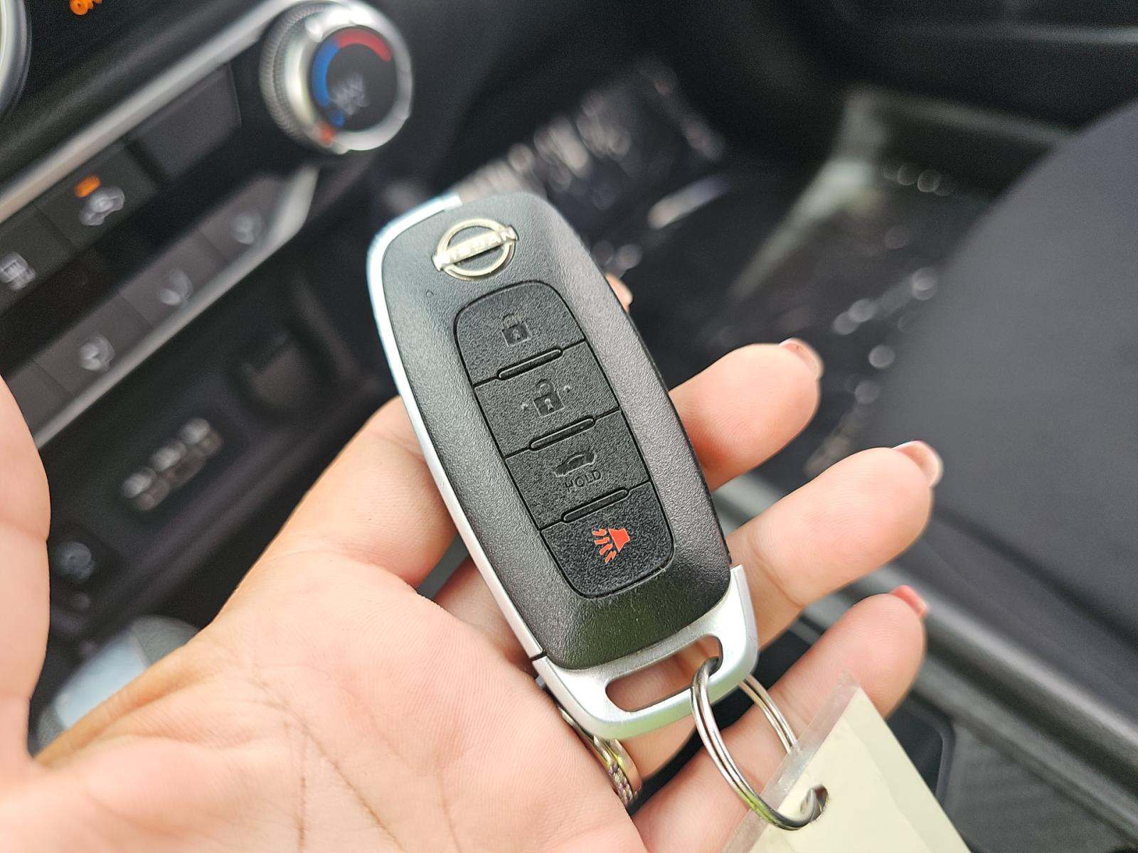 NISSAN SENTRA - 8