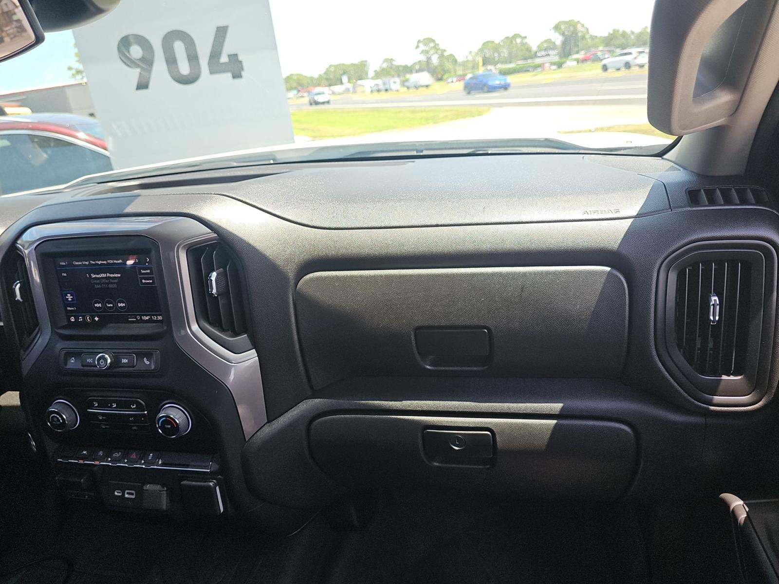 2023 Chevrolet Silverado 1500 Custom AWD