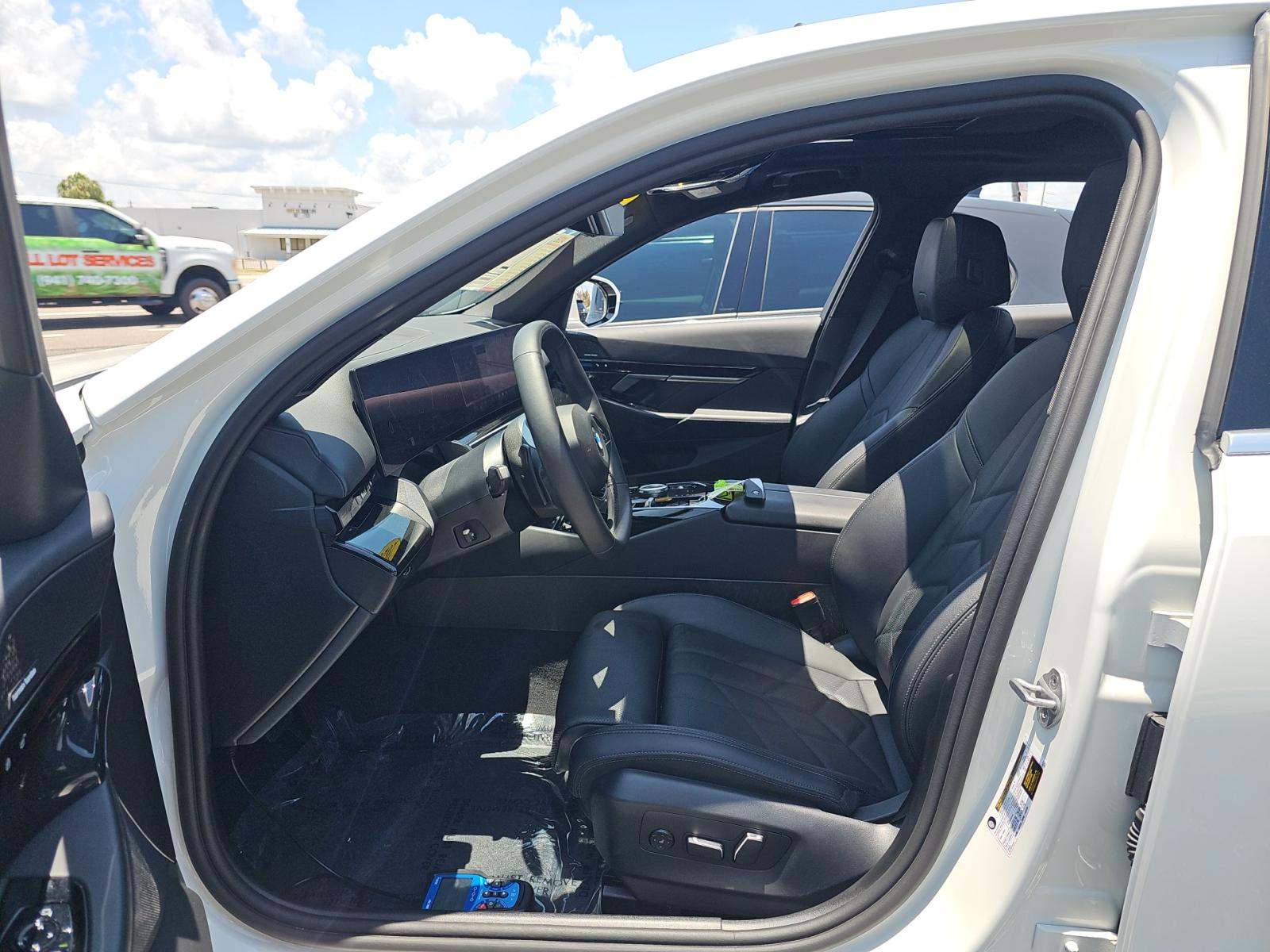 2026 BMW 5 Series 530i RWD