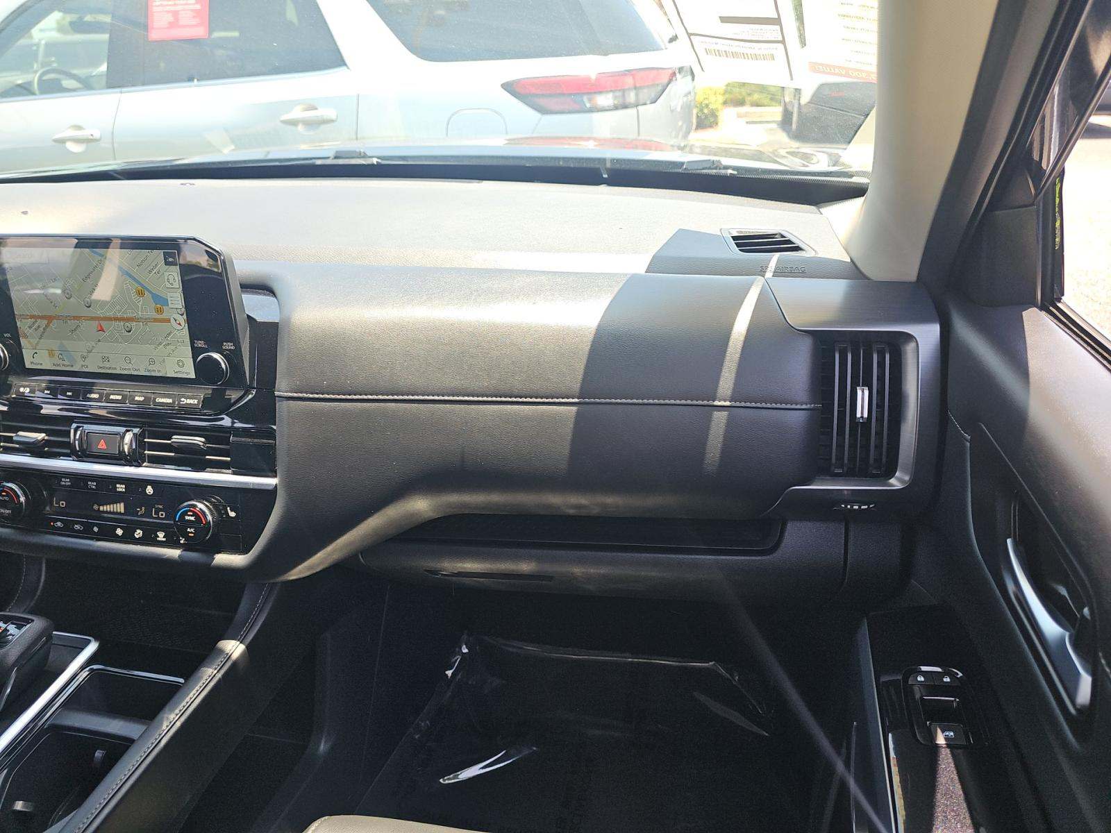 2025 Nissan Pathfinder SL AWD