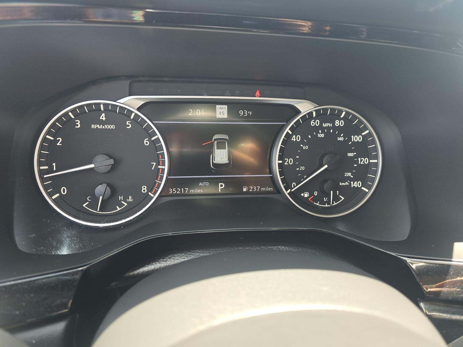2025 Nissan Pathfinder SL AWD