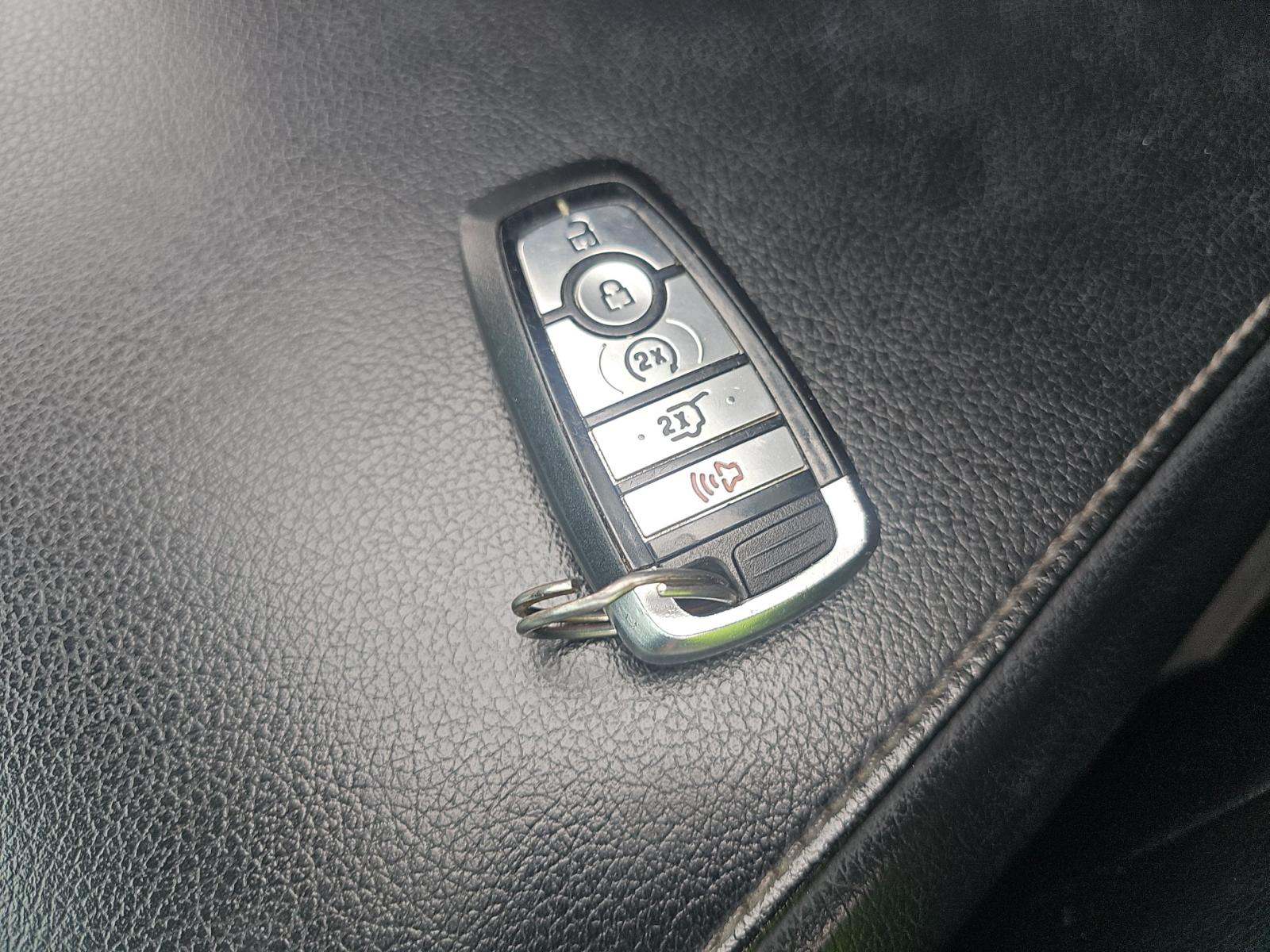 FORD EXPEDITION MAX - 4