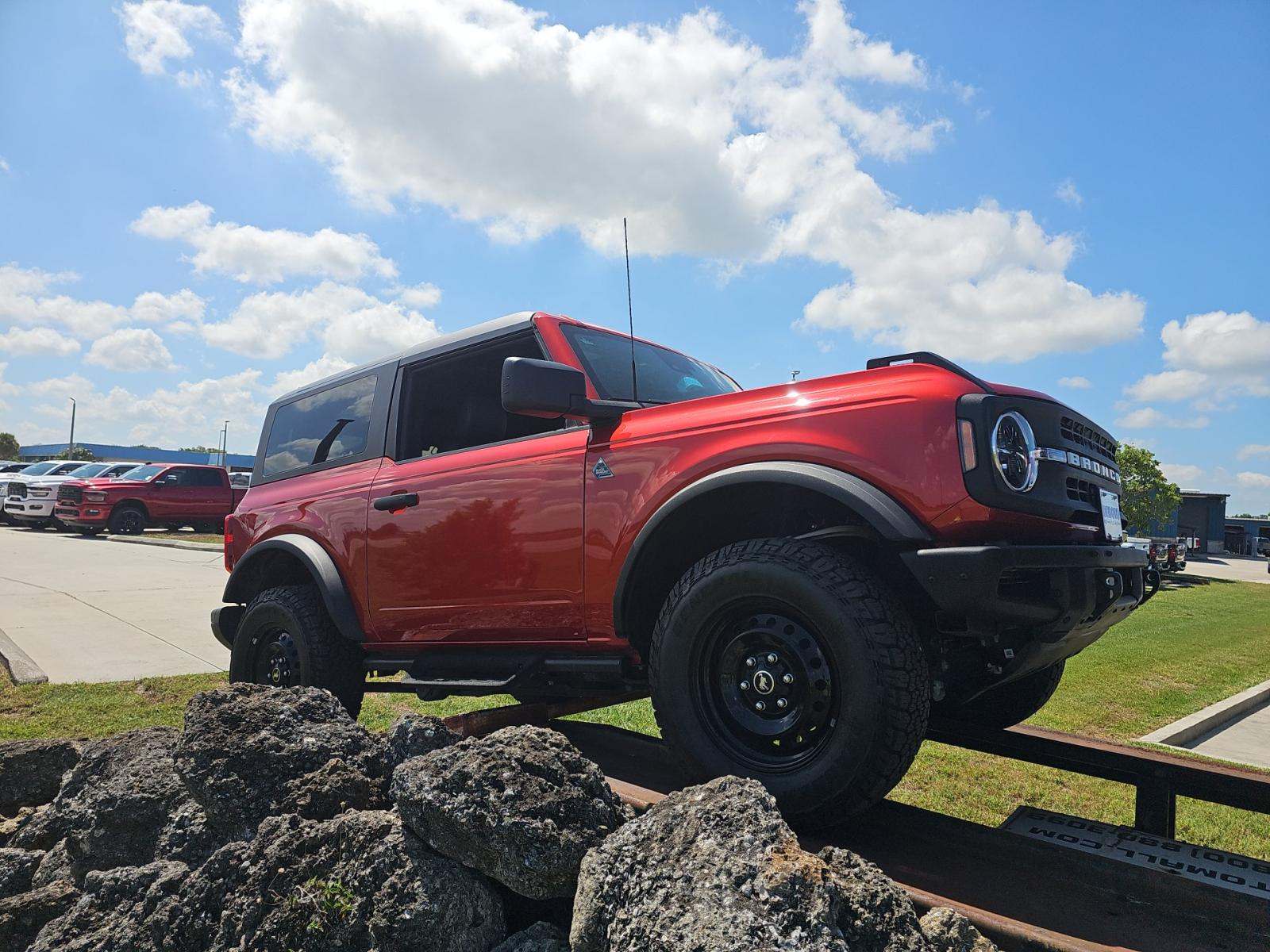 FORD BRONCO - 4