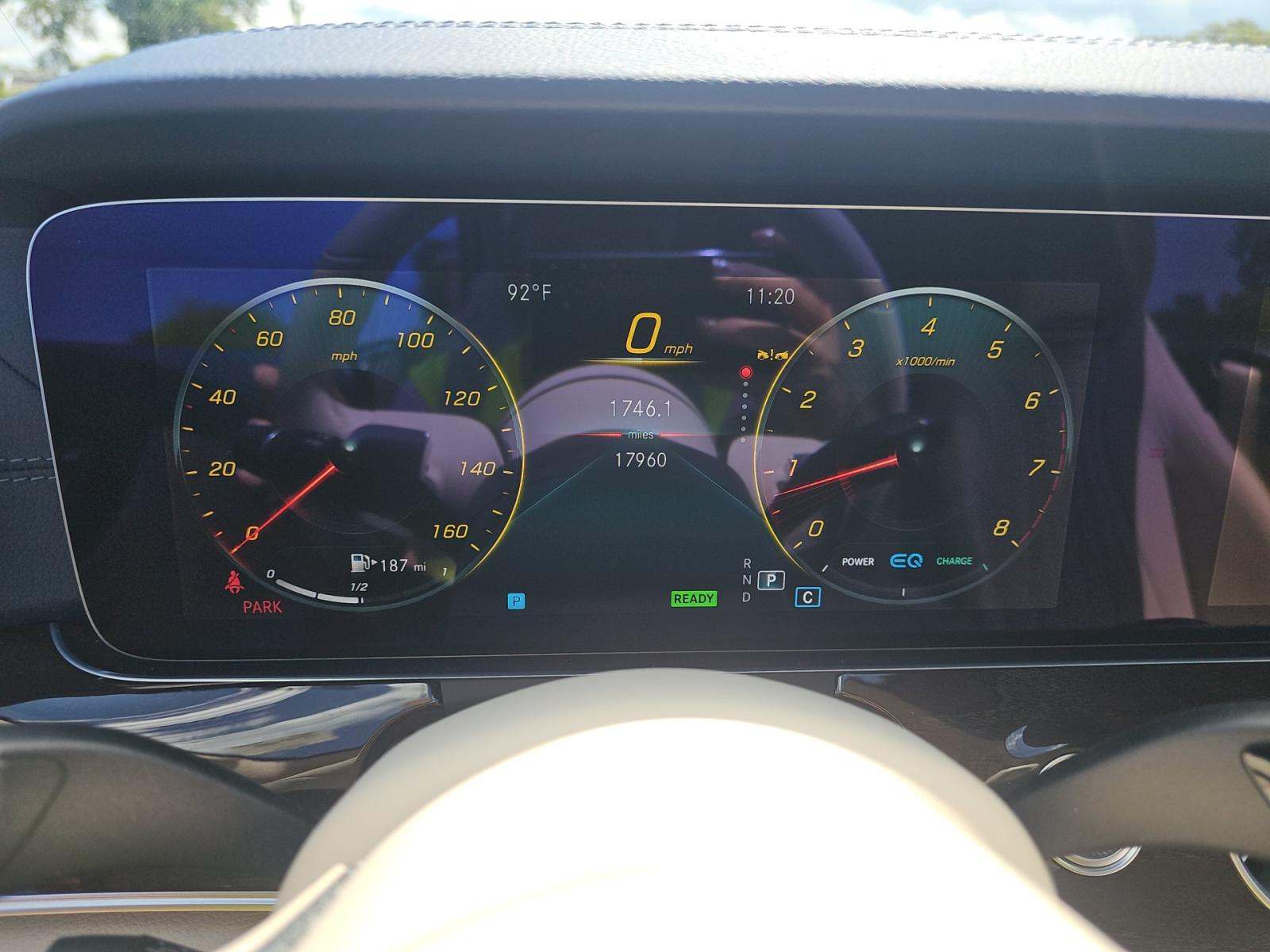 MERCEDES-BENZ E-CLASS - 5
