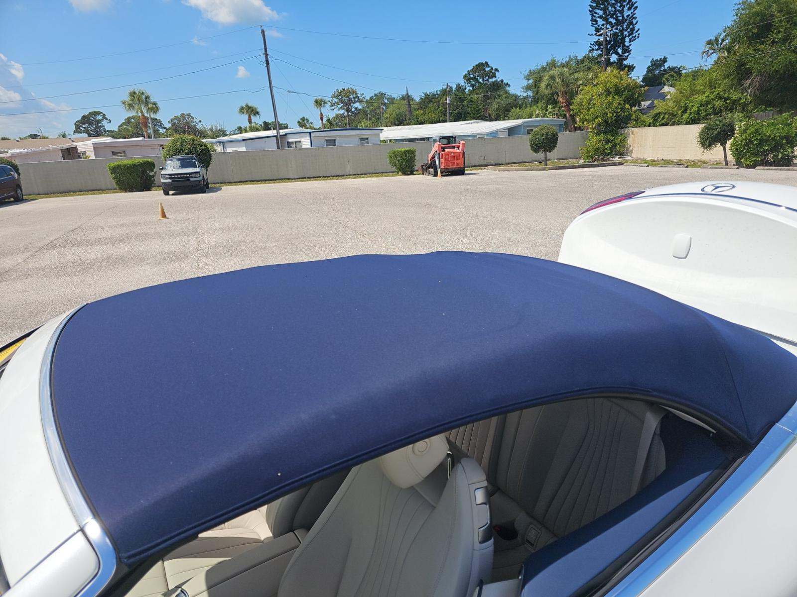 MERCEDES-BENZ E-CLASS - 8