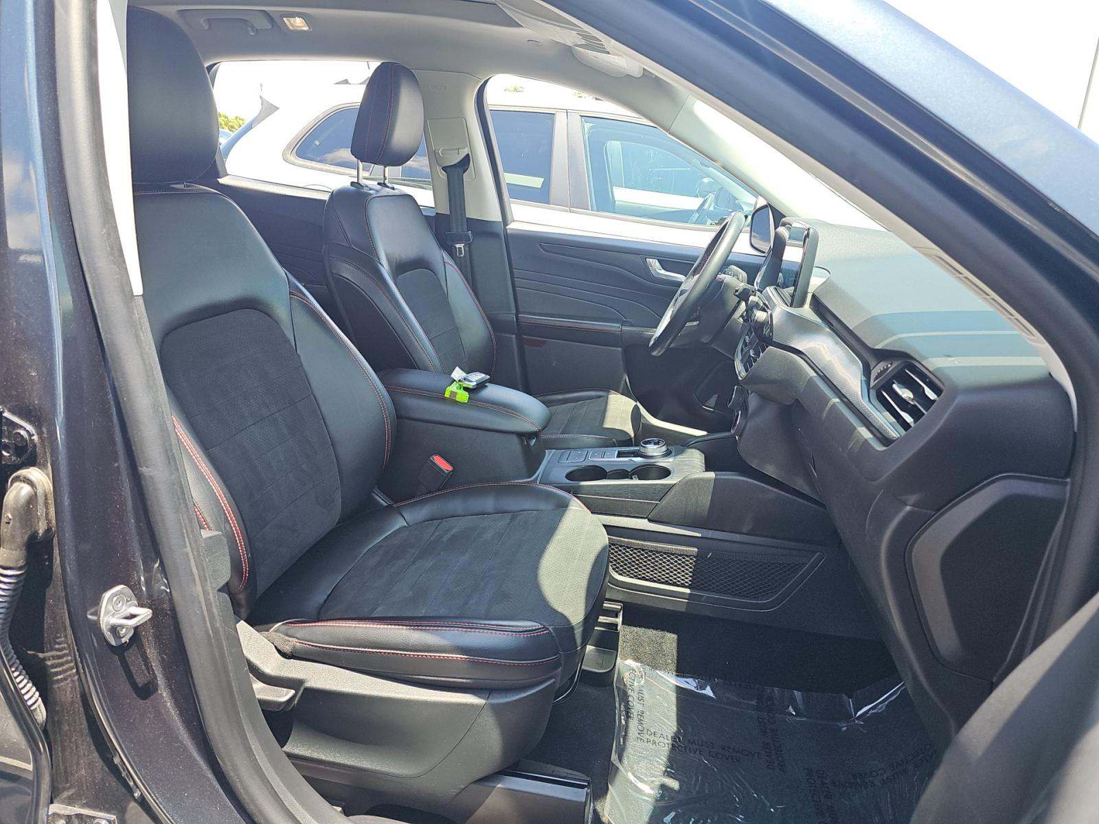 2022 Ford Escape SEL AWD