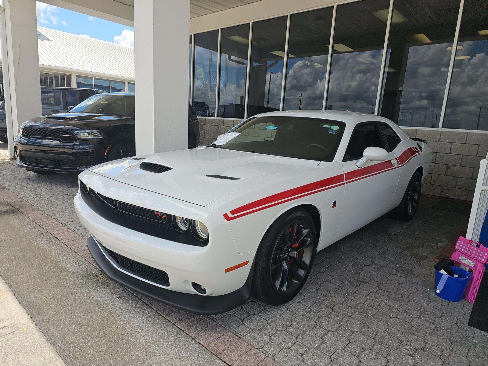 2022 Dodge Challenger R/T Scat Pack RWD