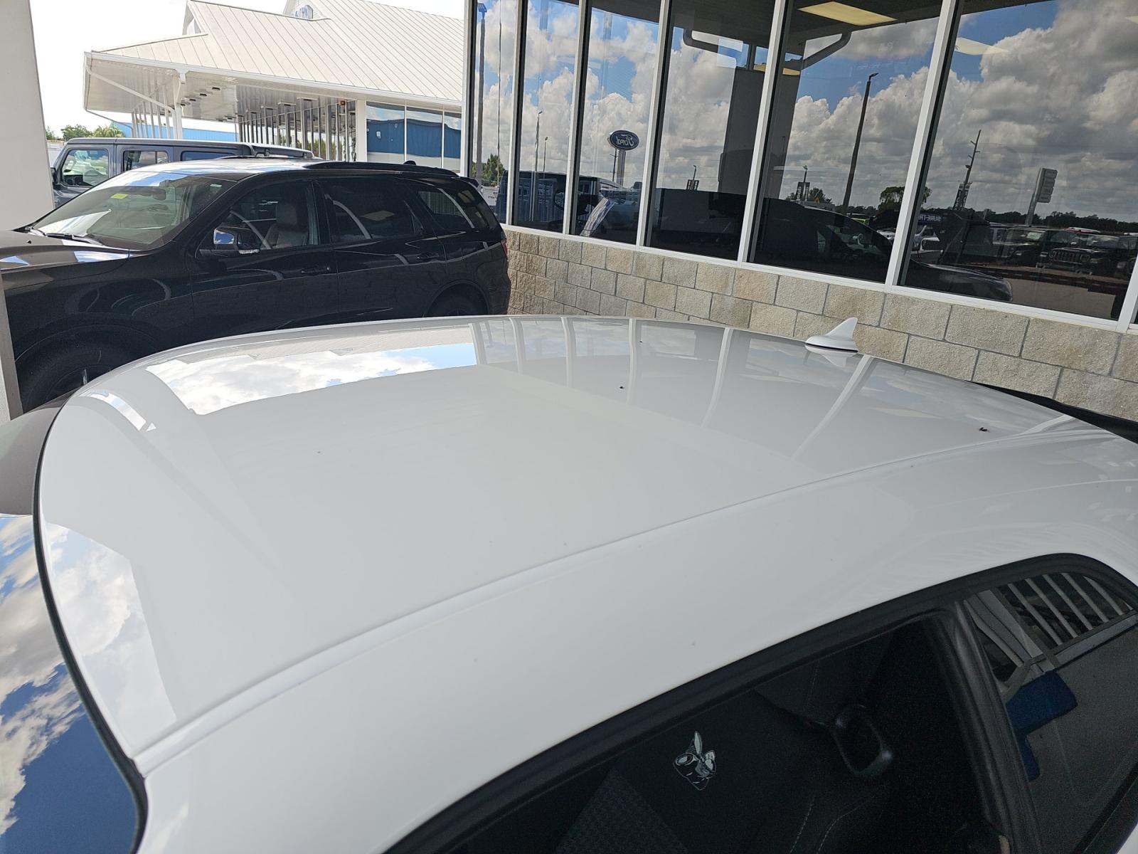 2022 Dodge Challenger R/T Scat Pack RWD