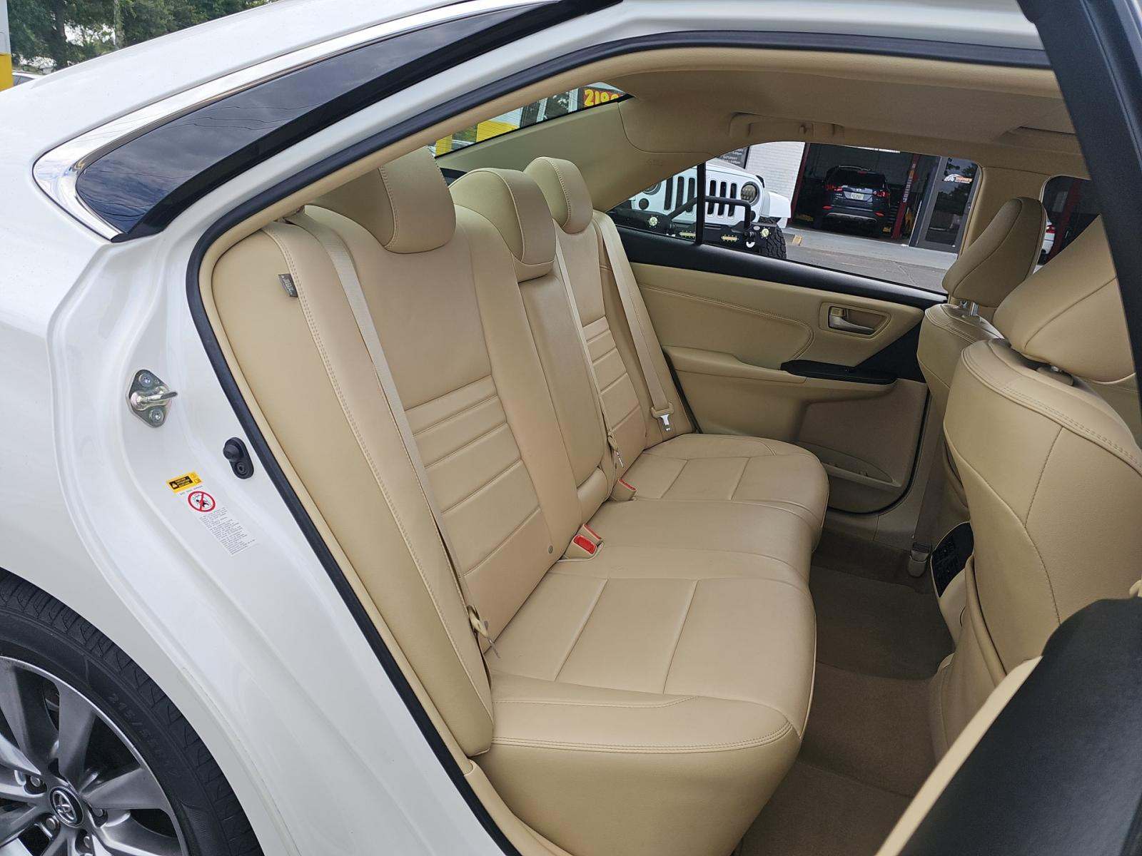 2016 Toyota Camry XLE FWD