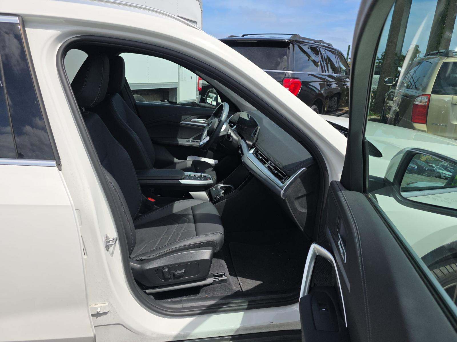 2025 BMW X1 xDrive28i AWD