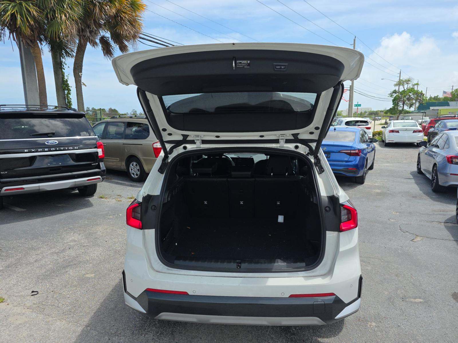 2025 BMW X1 xDrive28i AWD