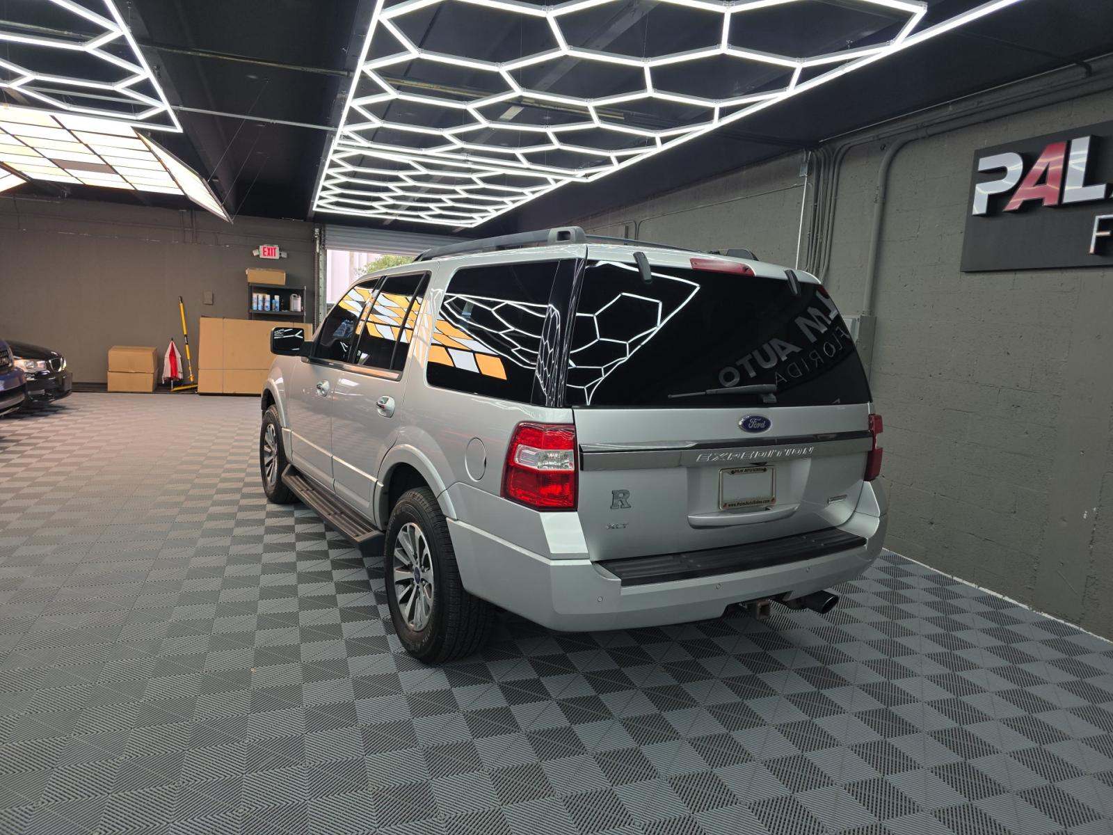 FORD EXPEDITION - 2