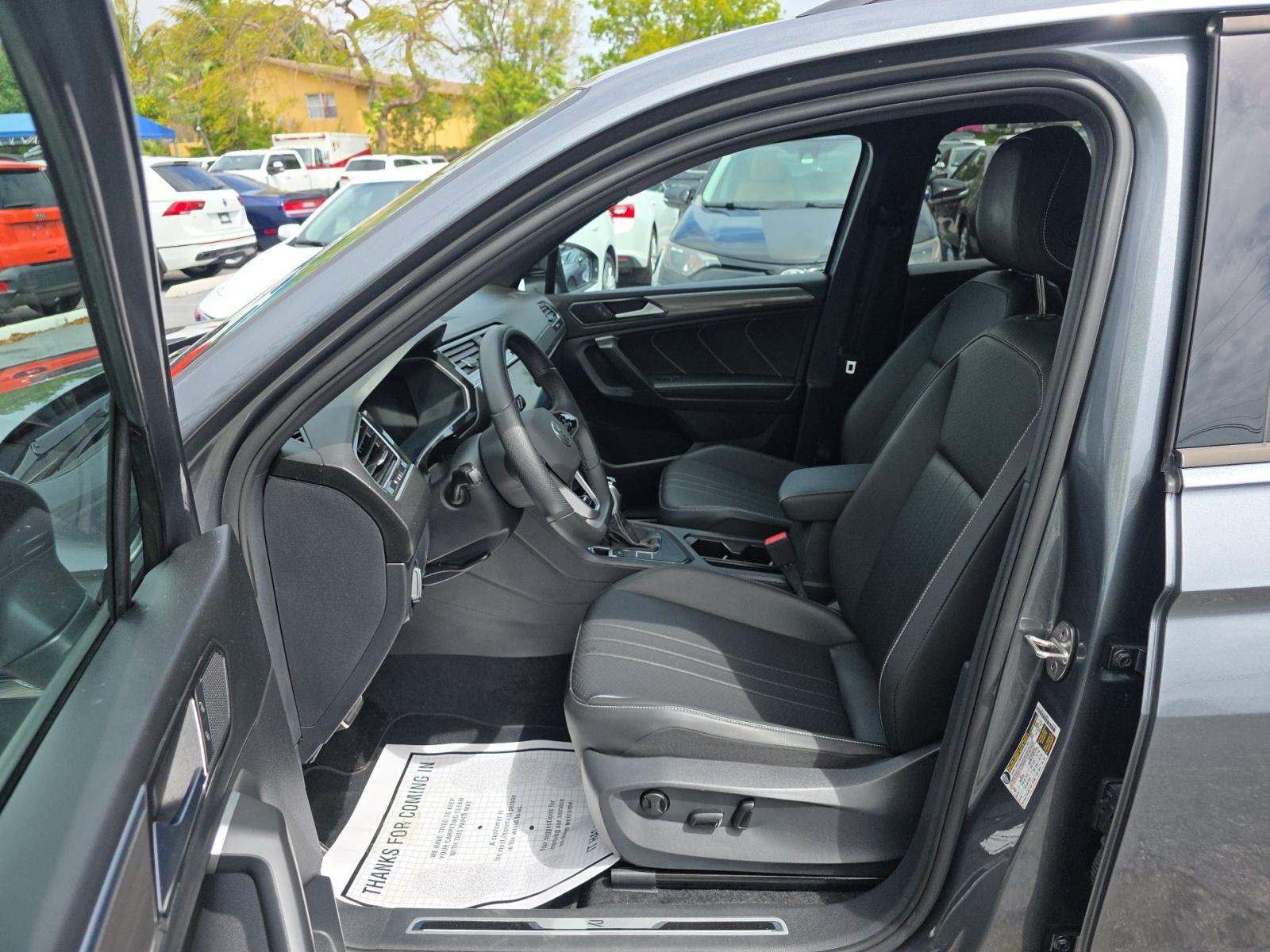 2023 Volkswagen Tiguan 2.0T SE R-Line Black FWD