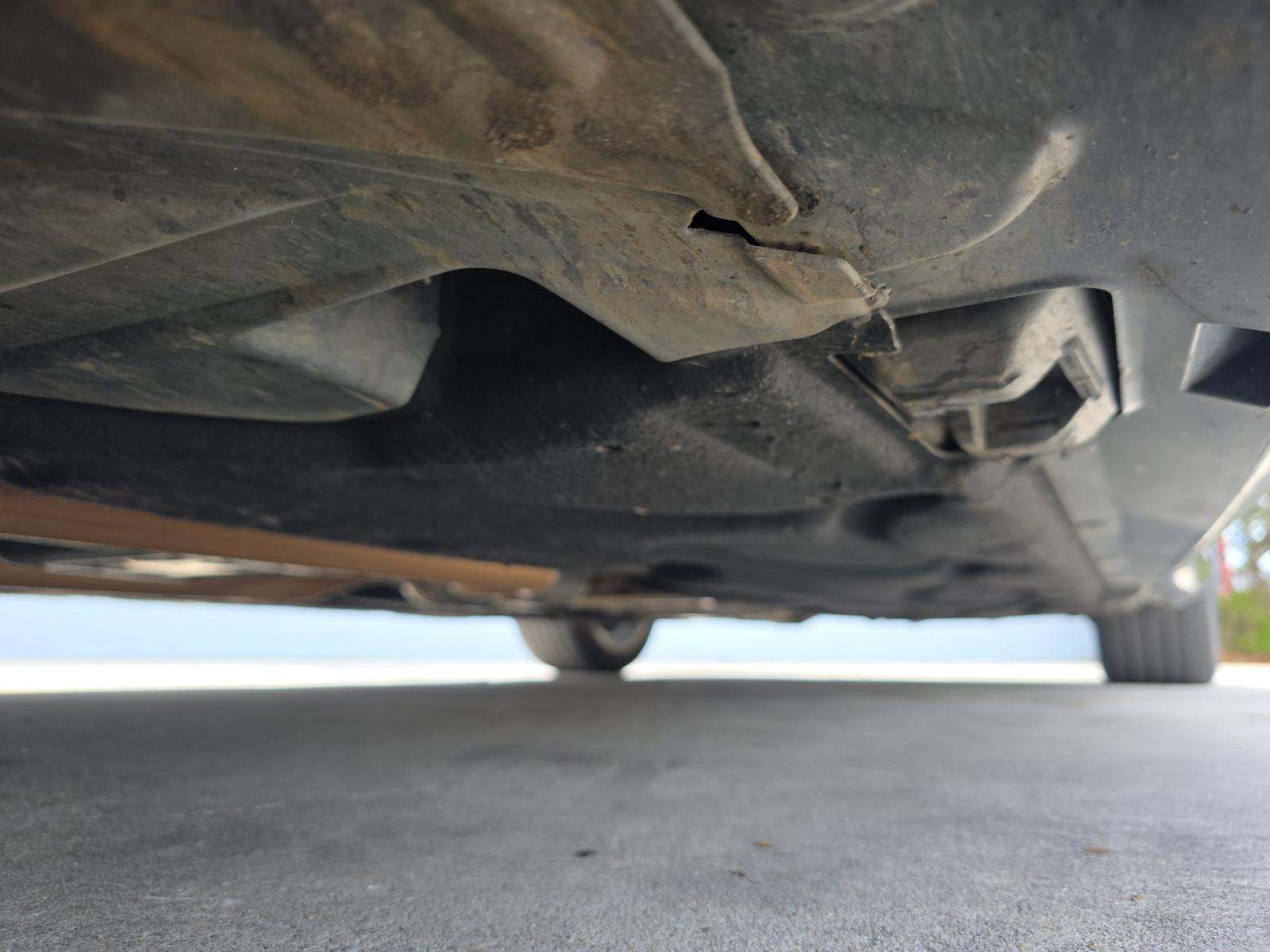 MERCEDES-BENZ E-CLASS - 7