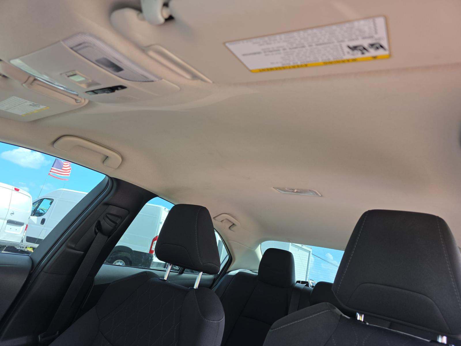 2021 Toyota Corolla LE FWD