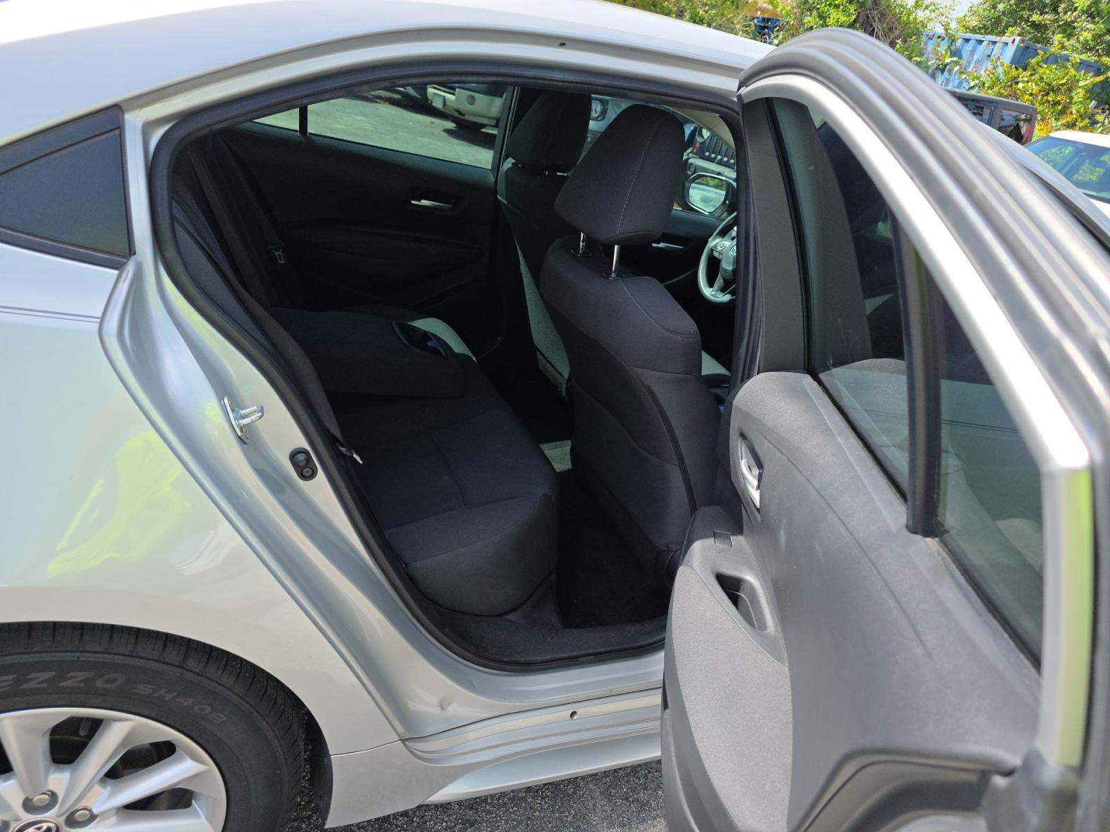 2021 Toyota Corolla LE FWD