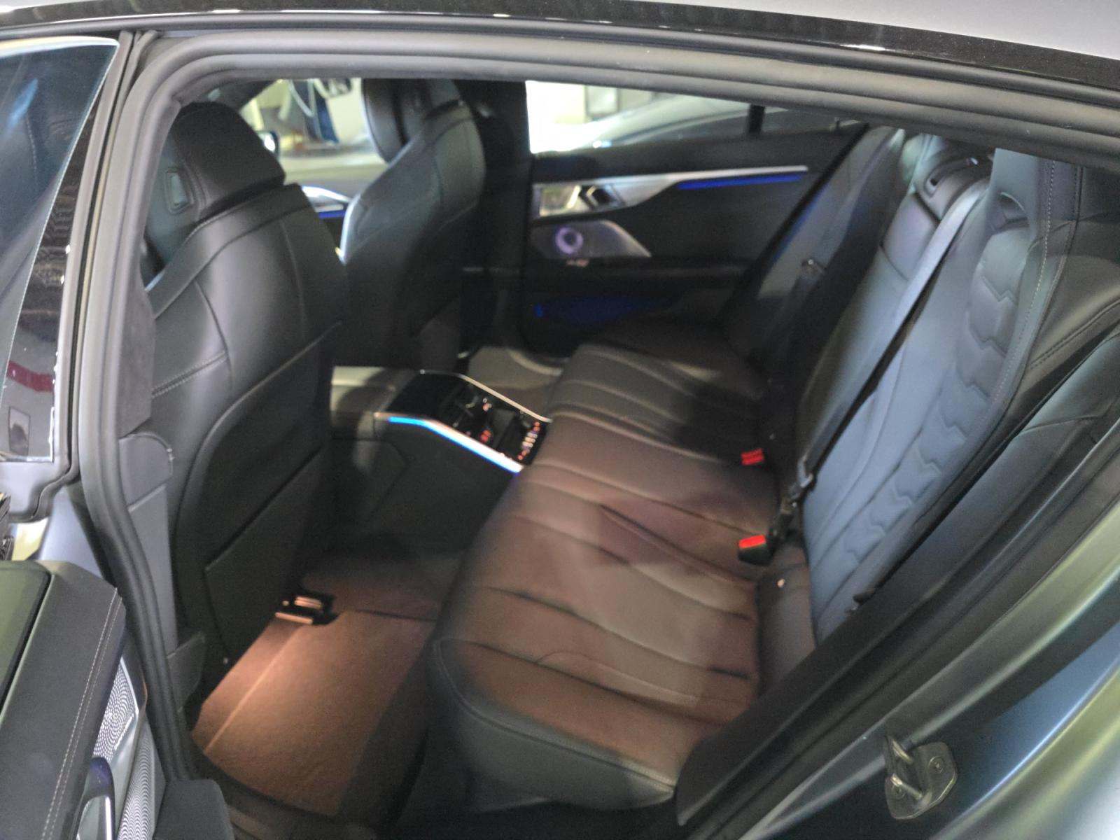 2021 BMW 8 Series M850i xDrive AWD