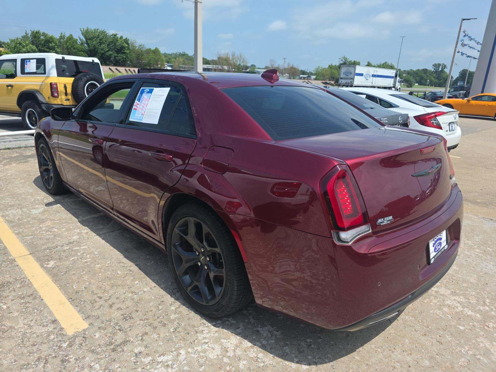2023 Chrysler 300 300S RWD