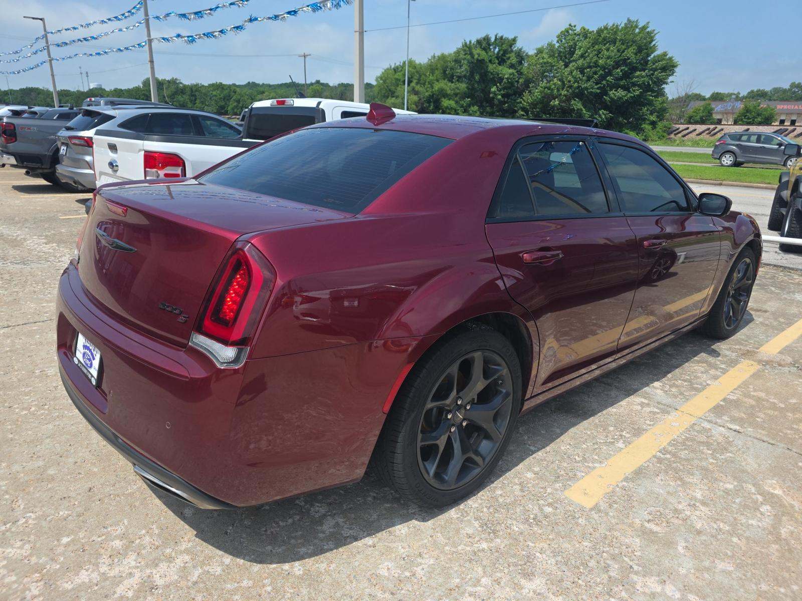 2023 Chrysler 300 300S RWD
