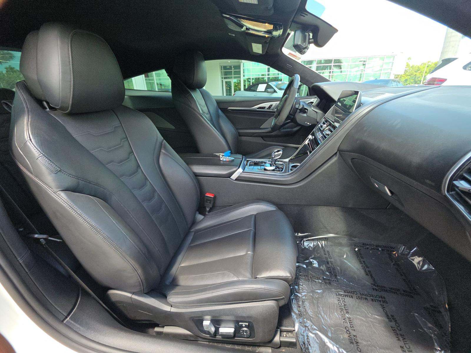 2022 BMW 8 Series M850i xDrive AWD