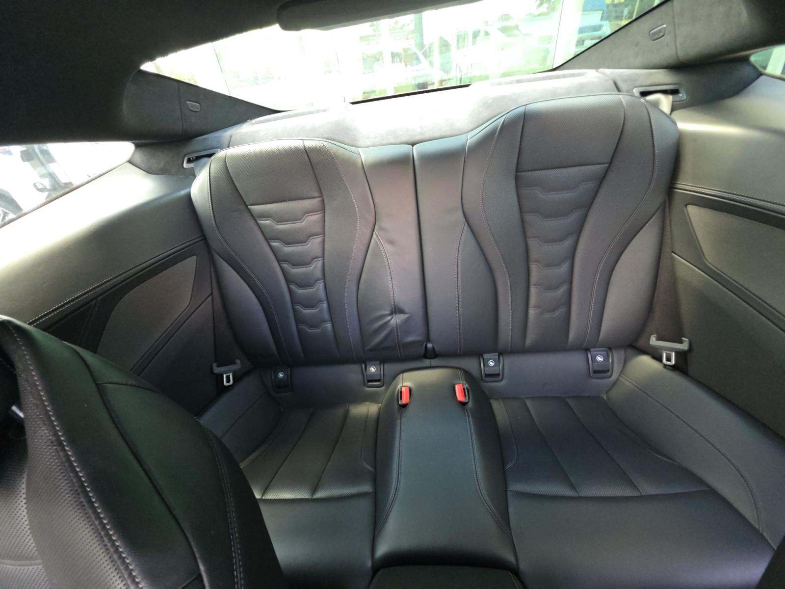 2022 BMW 8 Series M850i xDrive AWD