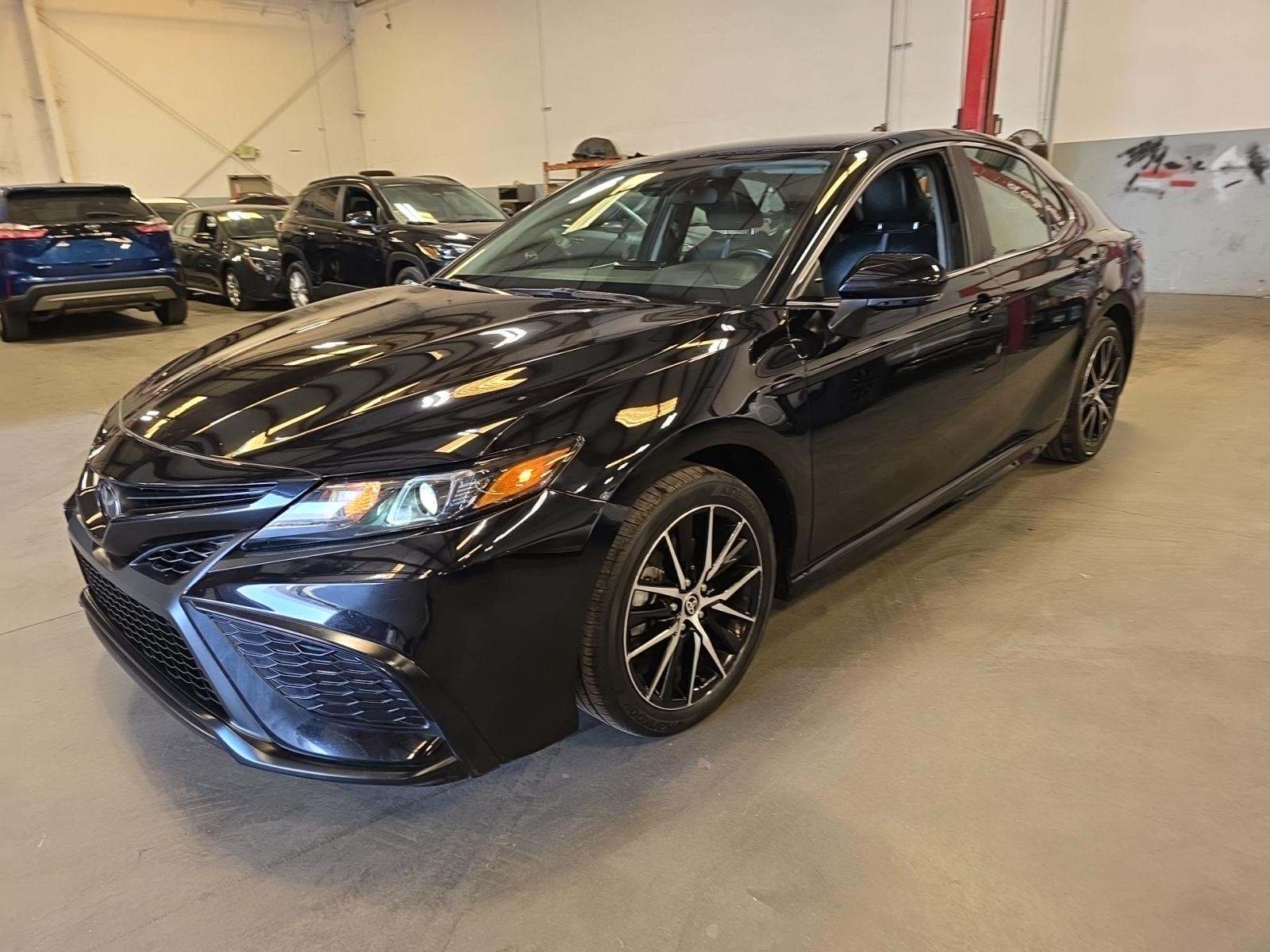 2024 Toyota Camry SE FWD