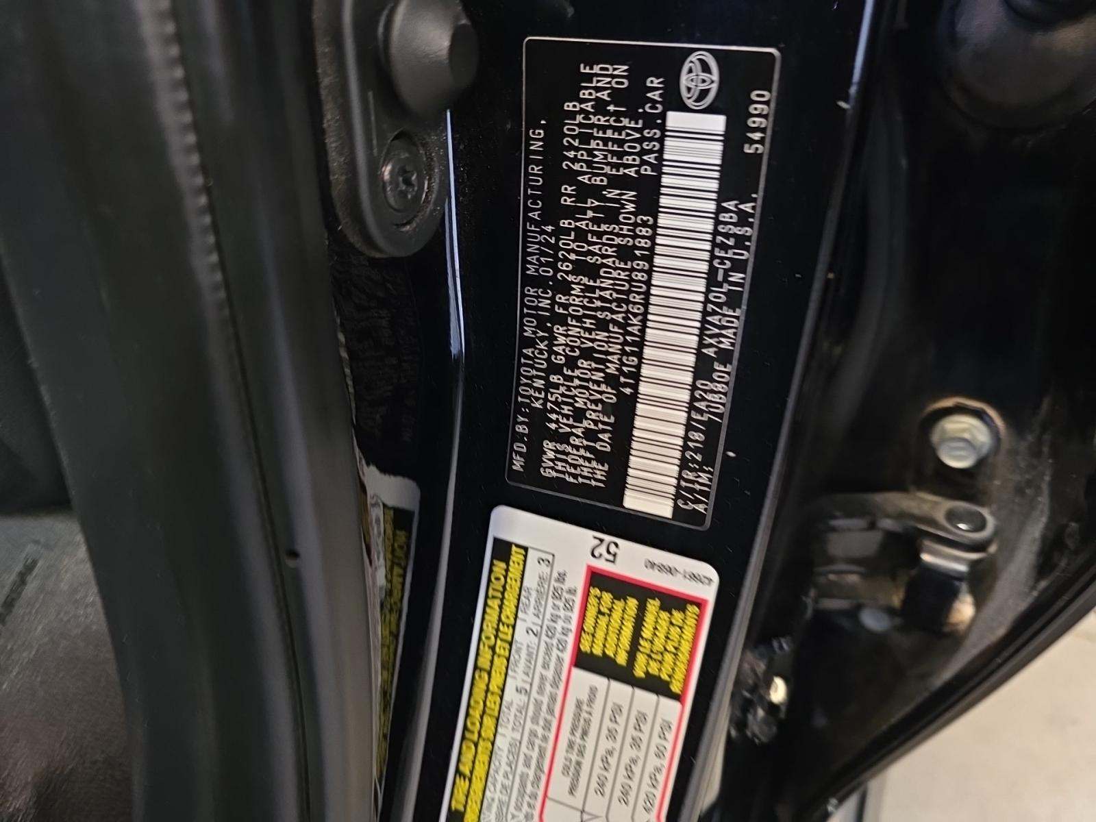 2024 Toyota Camry SE FWD