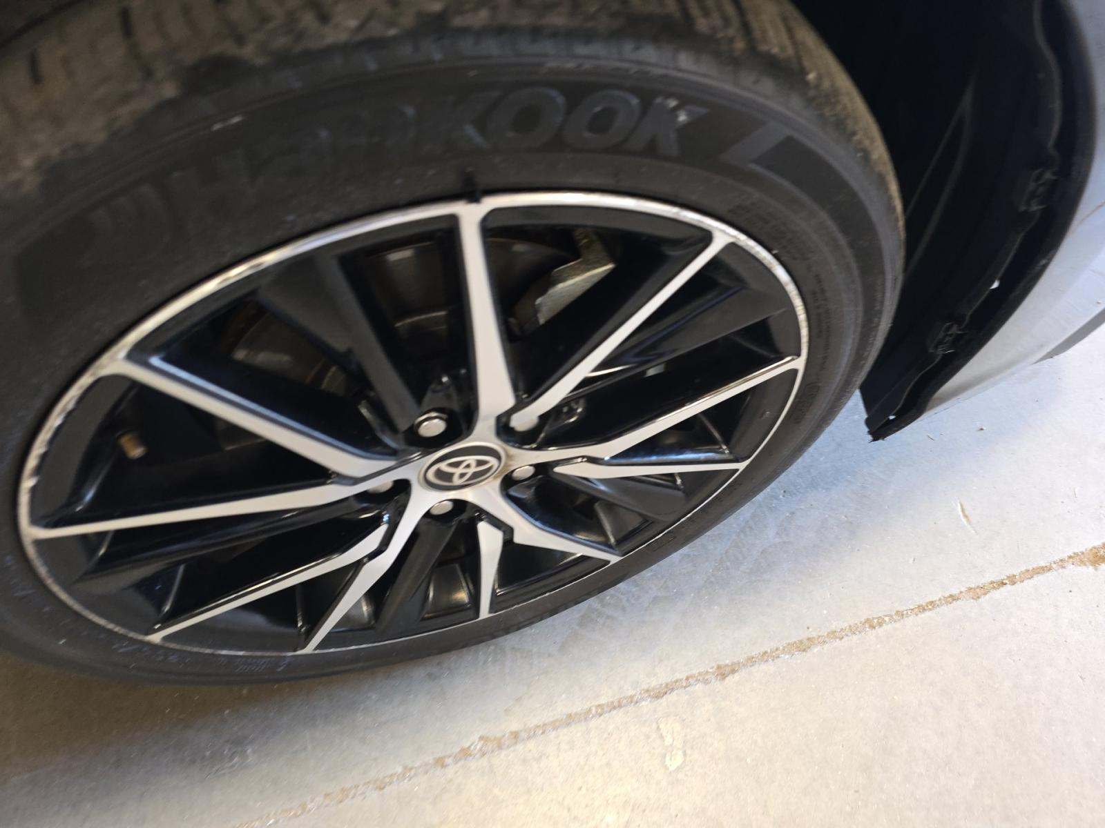 2024 Toyota Camry SE FWD