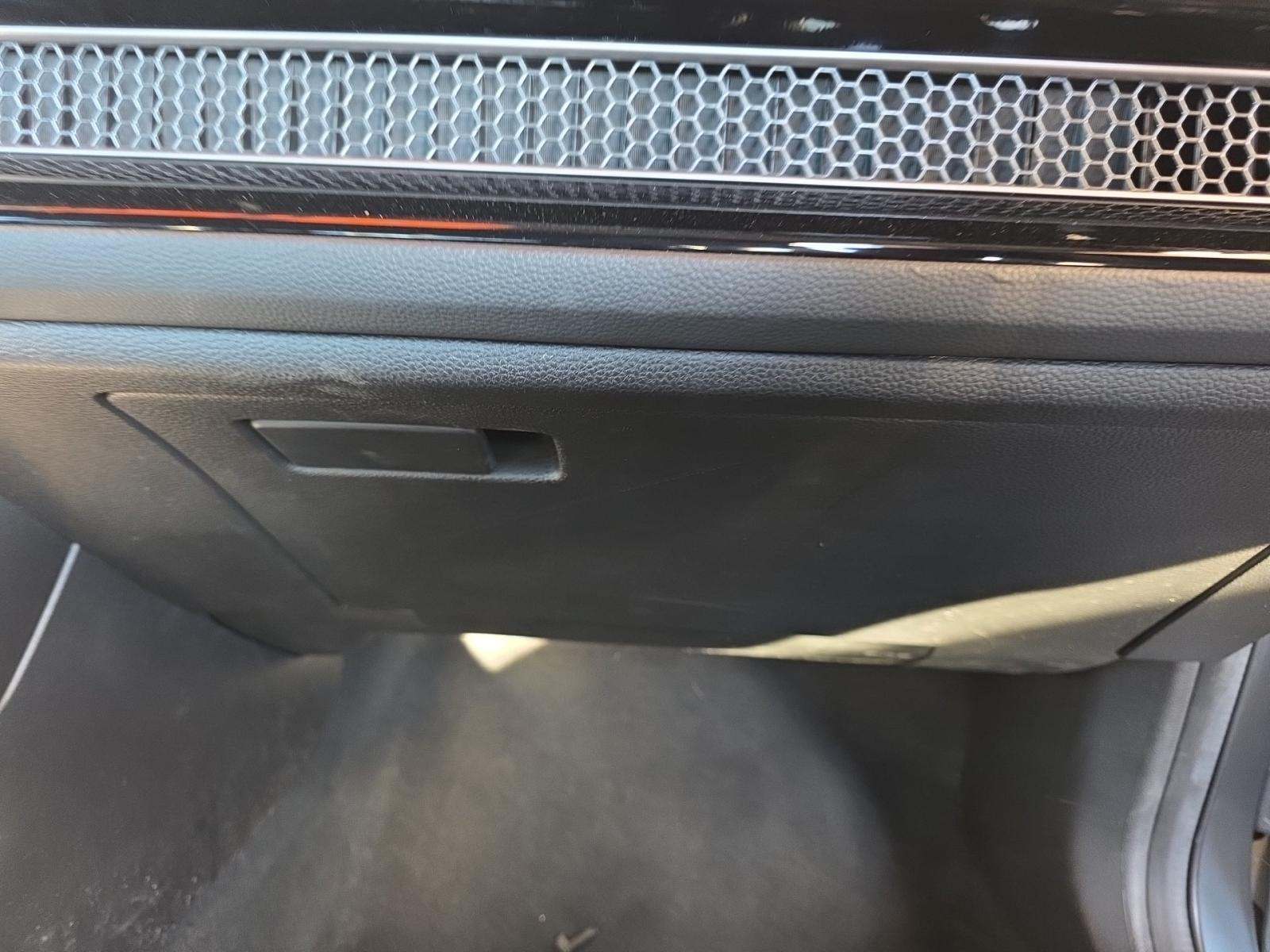 2022 Honda Civic Sport Touring FWD