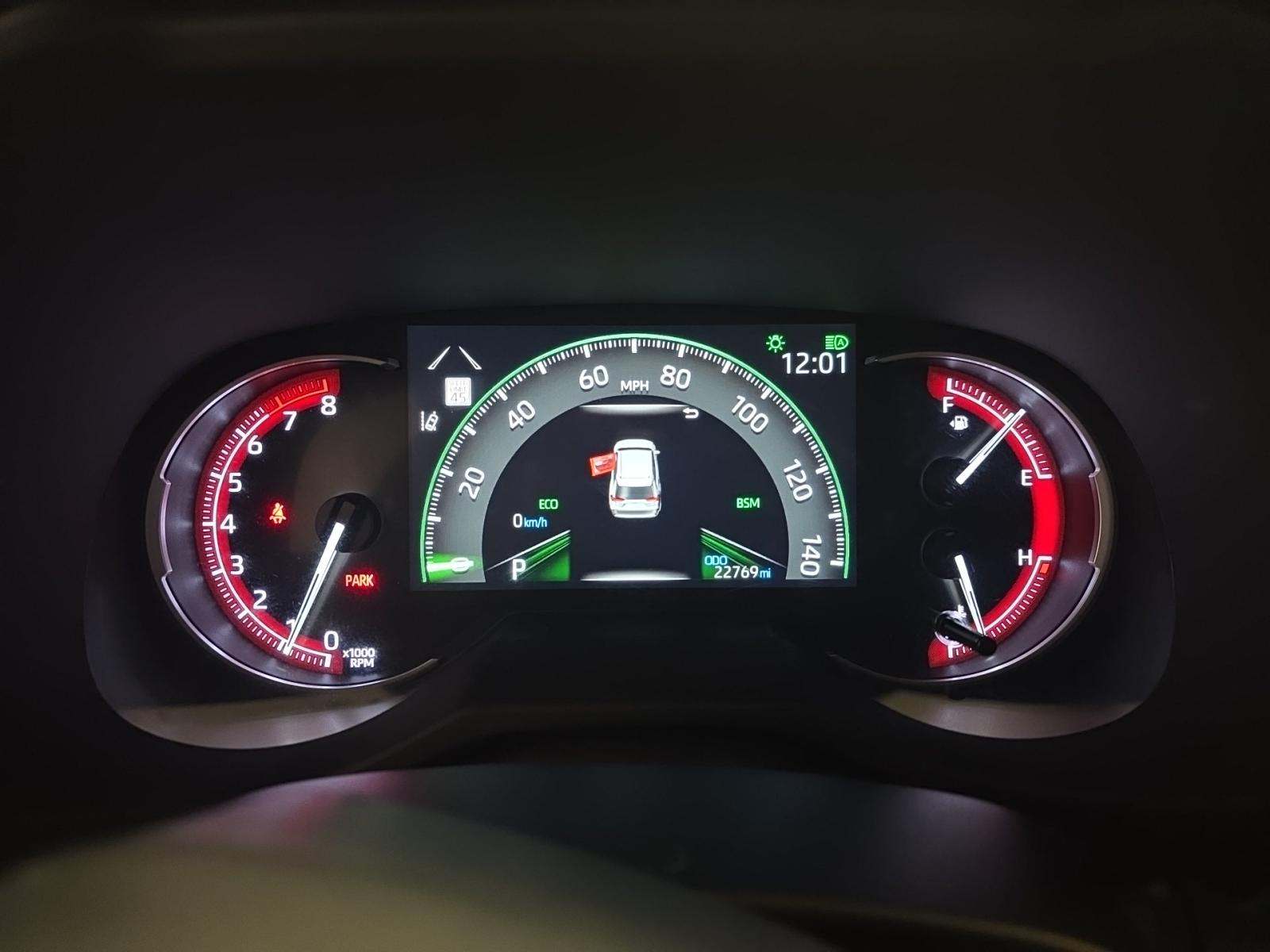 2025 Toyota RAV4 XLE FWD