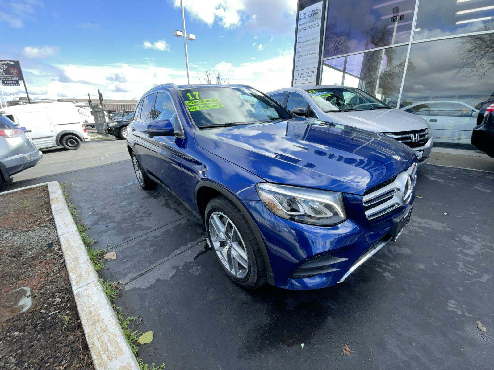 2017 Mercedes-Benz GLC GLC 300 AWD