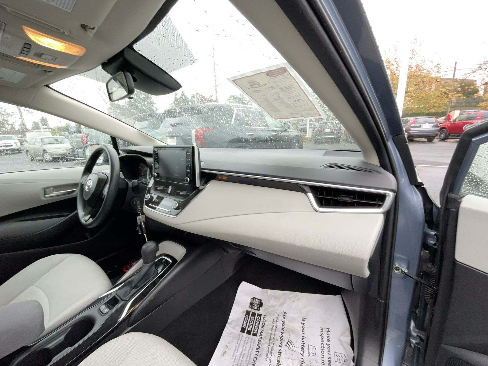 2021 Toyota Corolla LE FWD