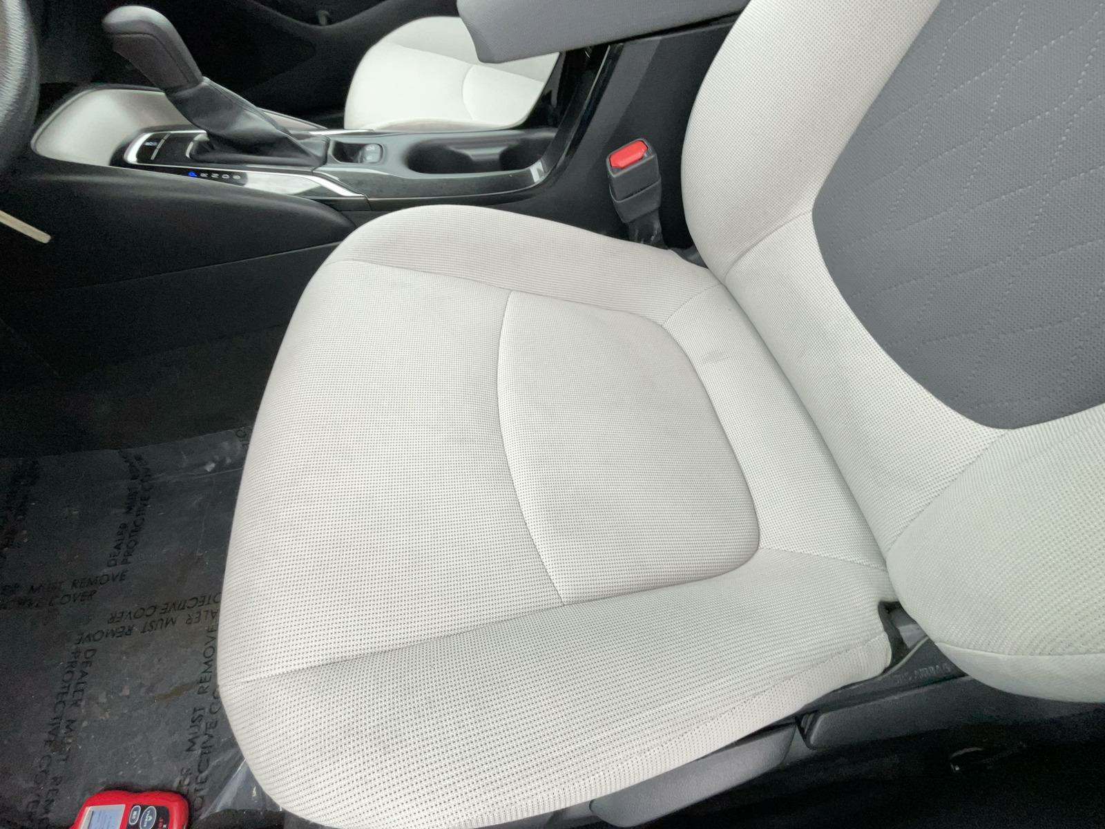 2021 Toyota Corolla LE FWD