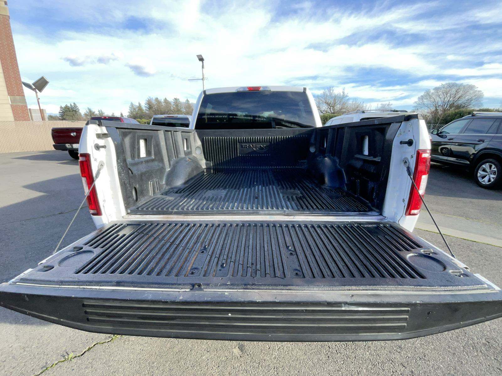 2018 Ford F-150 XLT RWD