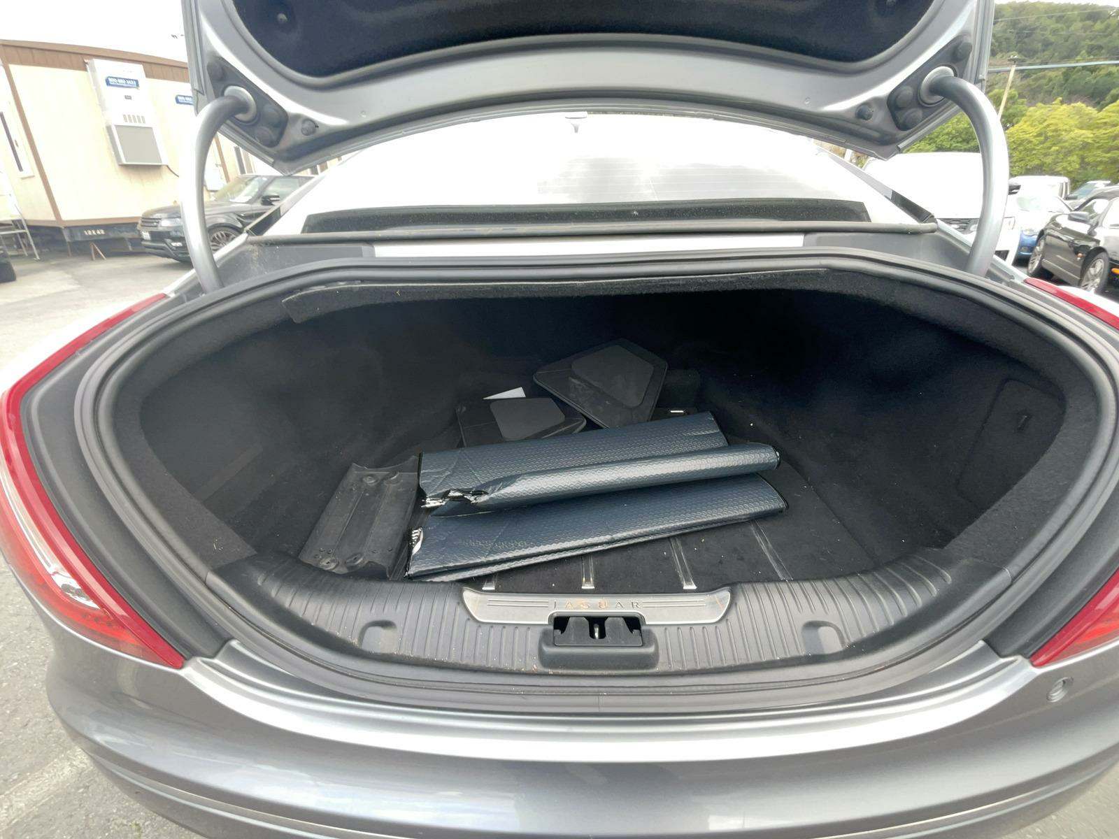 2013 Jaguar XJ XJL Portfolio AWD