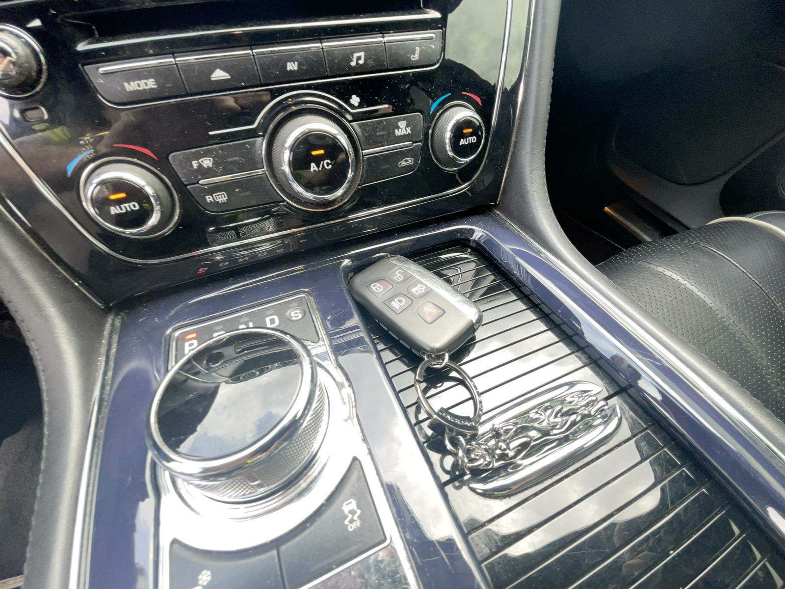 2013 Jaguar XJ XJL Portfolio AWD