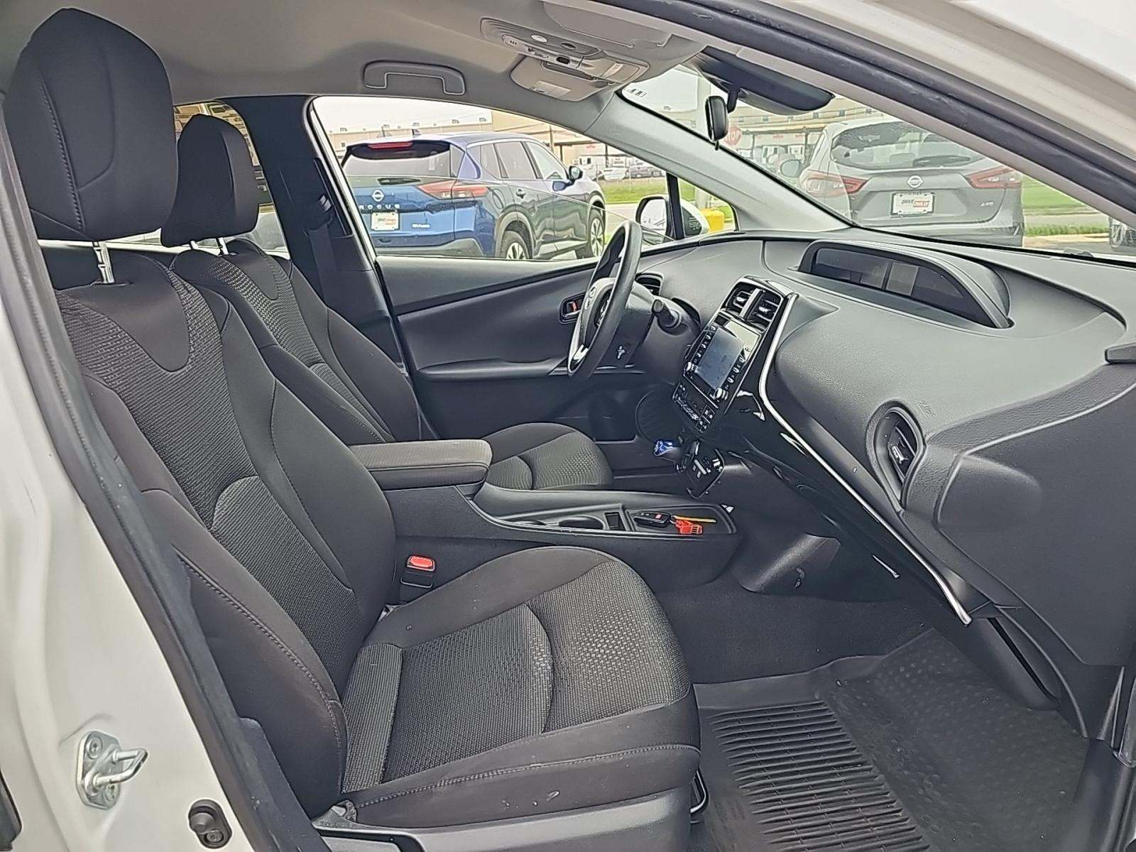 2021 Toyota Prius LE AWD