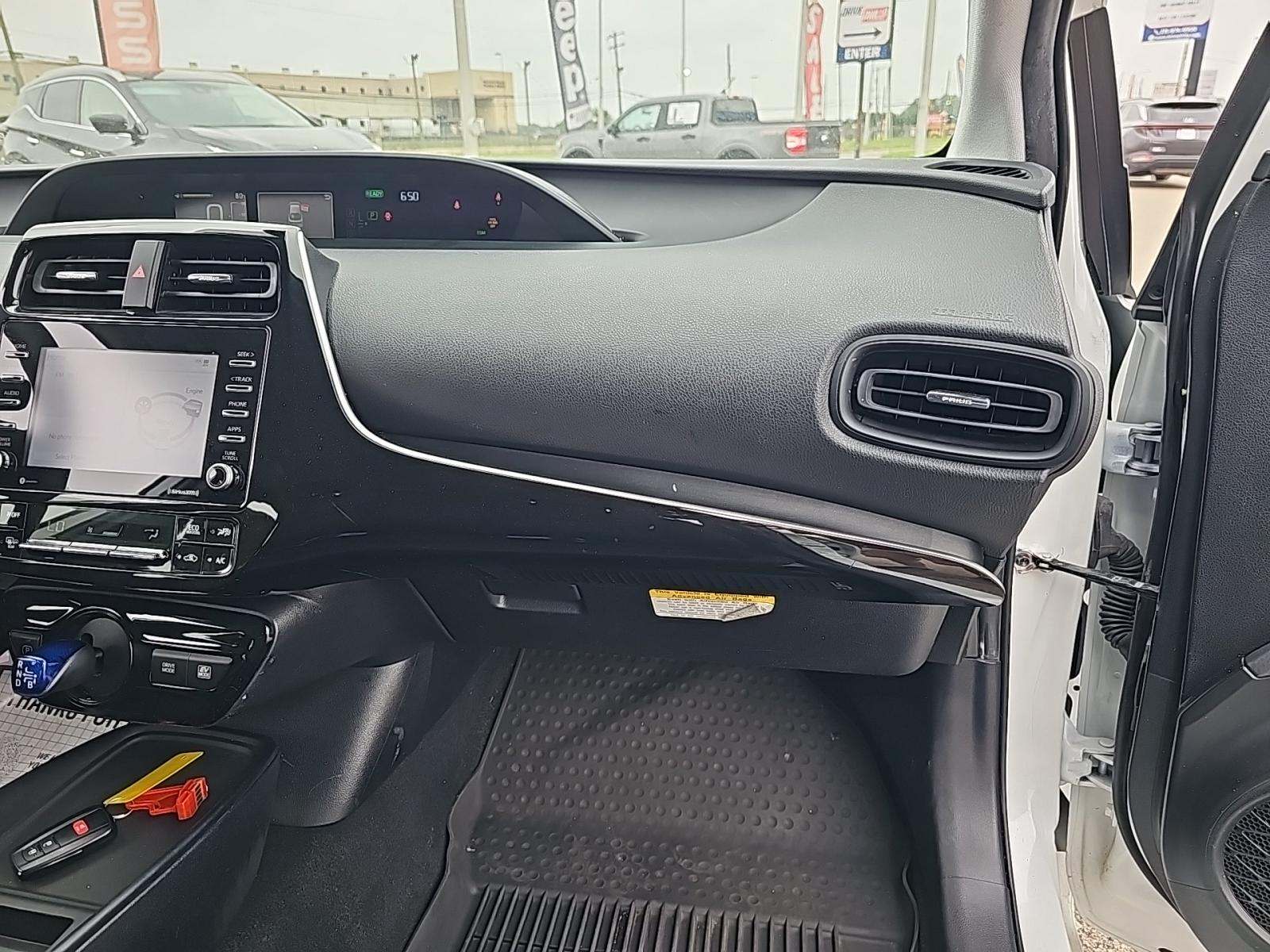 2021 Toyota Prius LE AWD