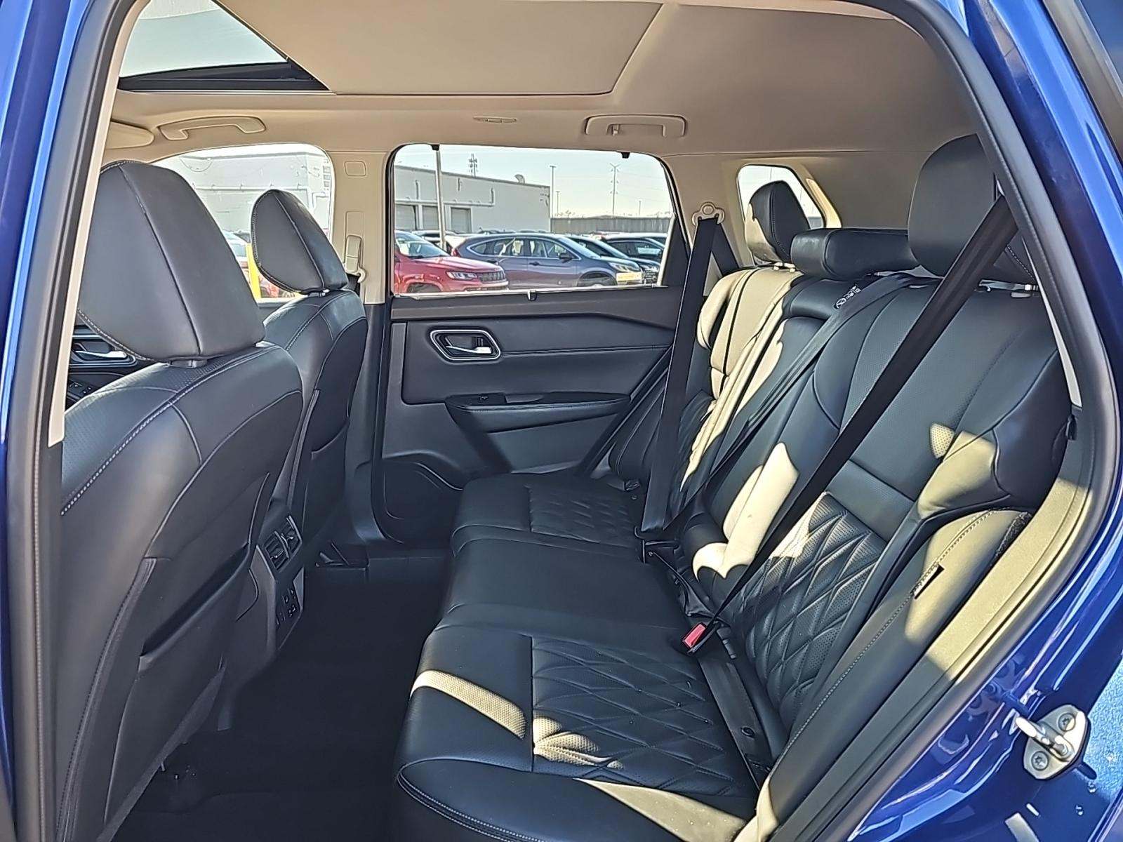 2021 Nissan Rogue Platinum AWD